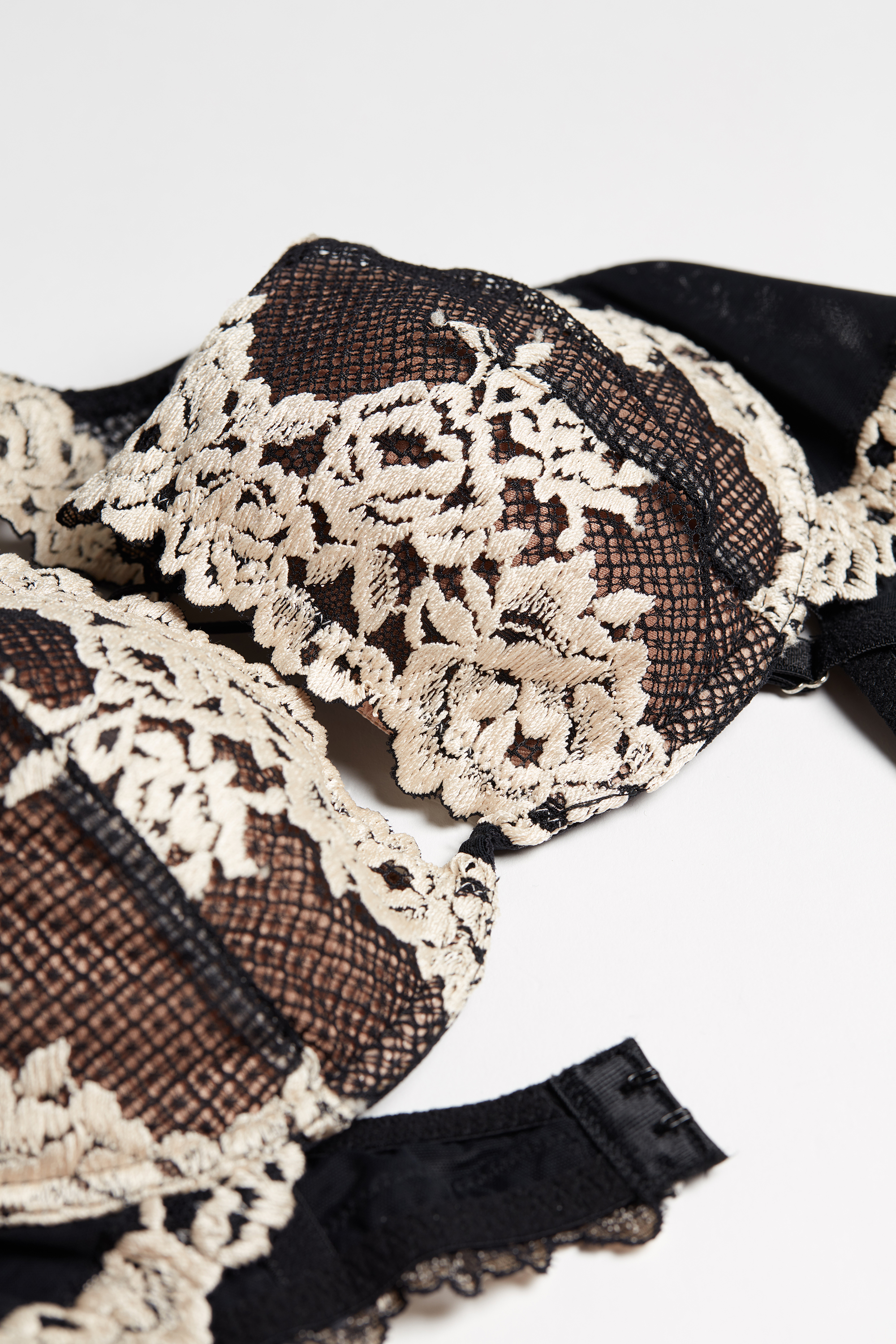 プリティ・フラワーズ Elena バルコネットブラ