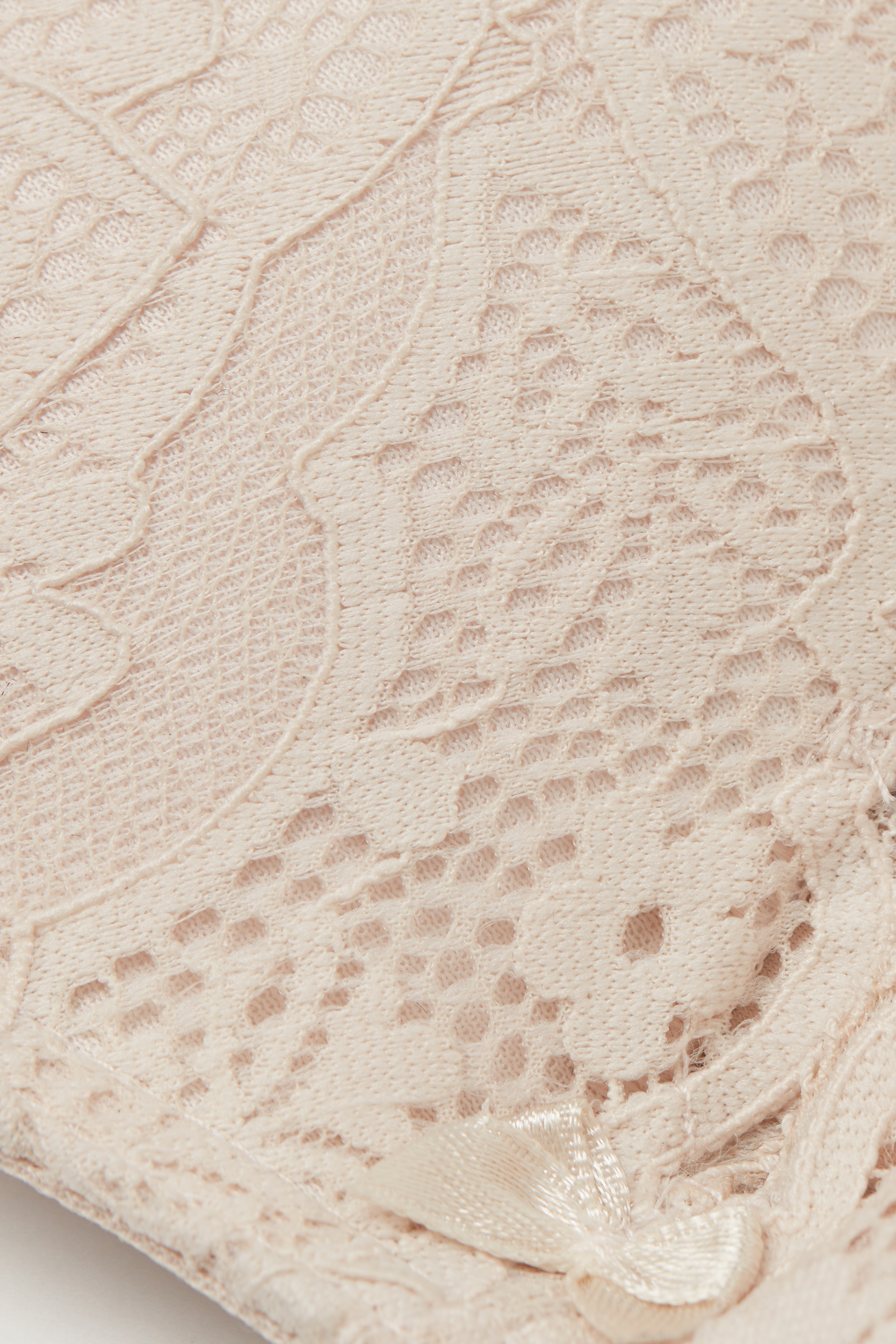 Gioia レース スーパープッシュアップブラ