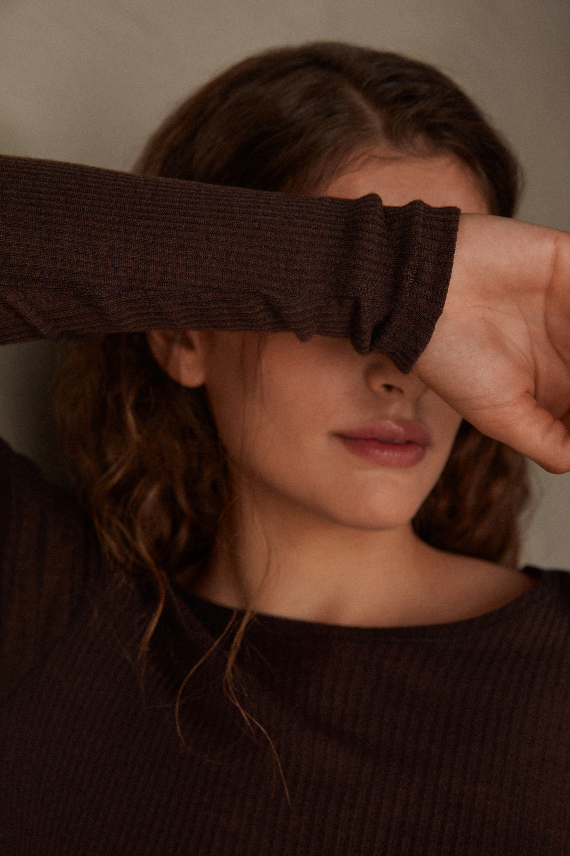 ウール＆シルク ラウンドネック ロングスリーブ ワイドニット