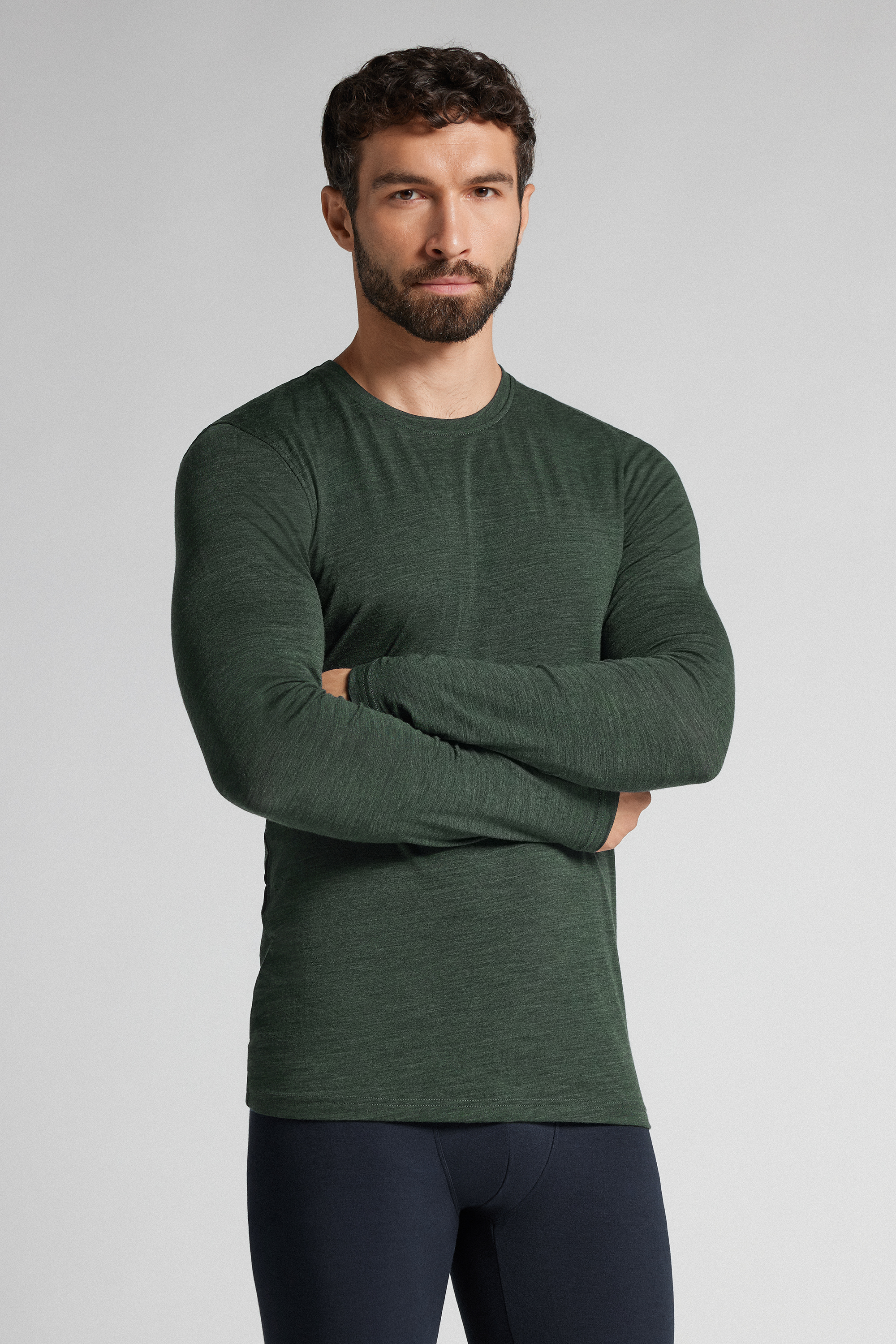 メリノウール ラウンドネック長袖トップス