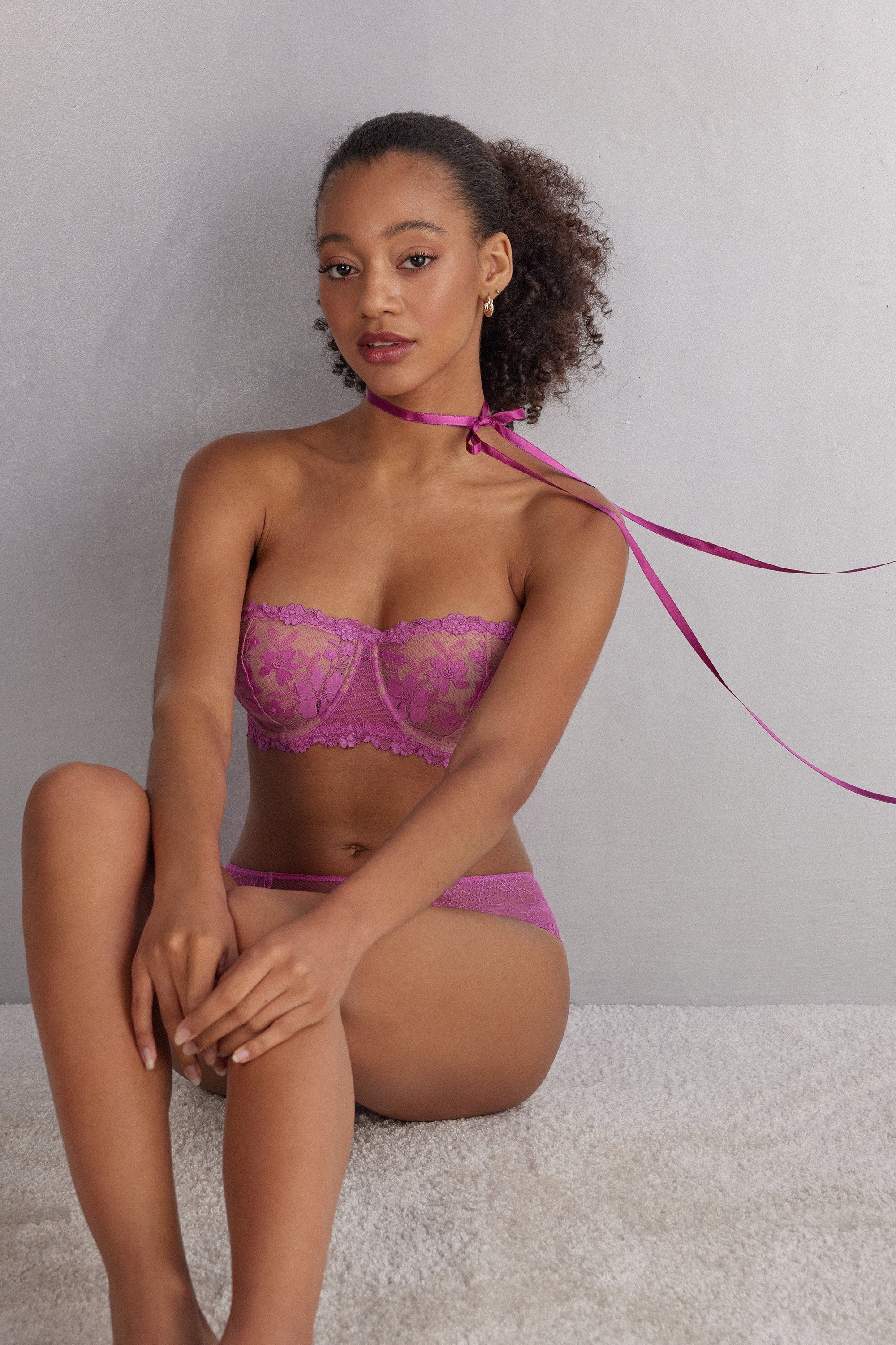 In Full Bloom バルコネット バンドゥブラ