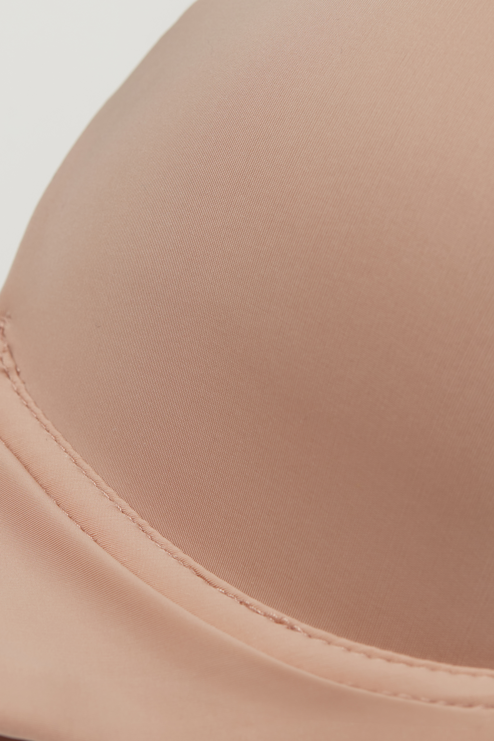 Sofia ウルトラライトマイクロファイバー バルコネットブラ