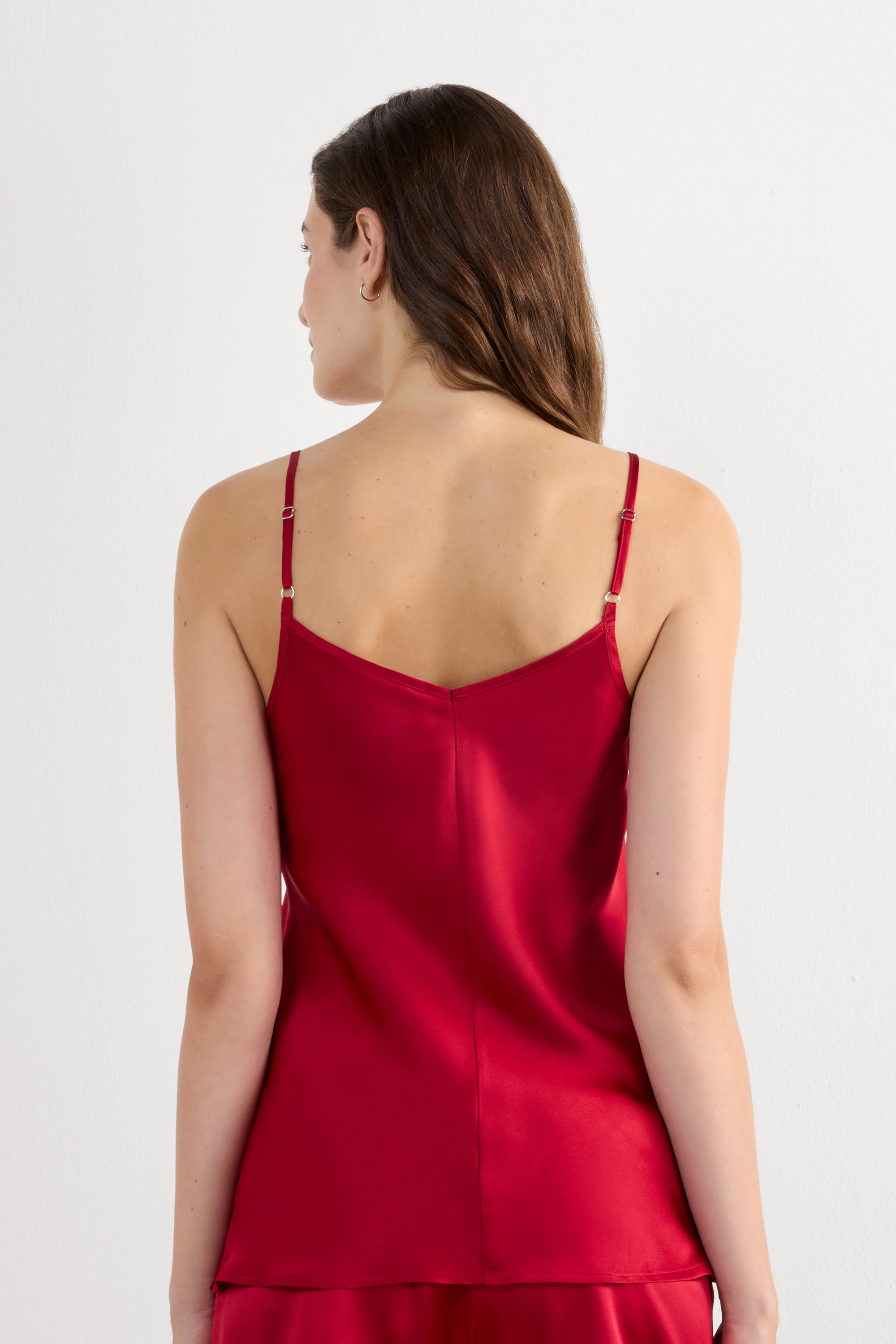 シルクサテン Vネック トップス