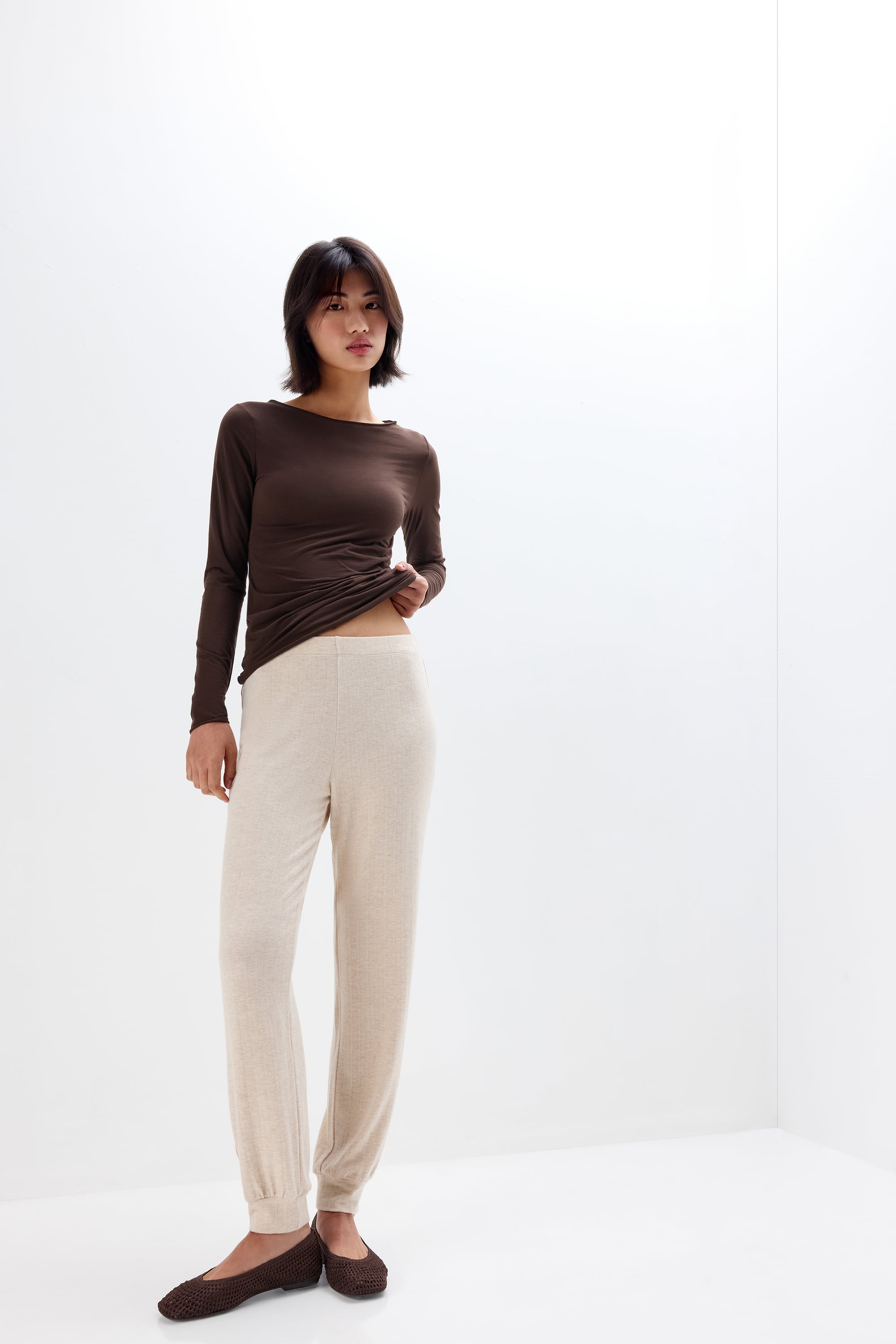 "Luxury Softness" モダール＆カシミヤ ロングパンツ