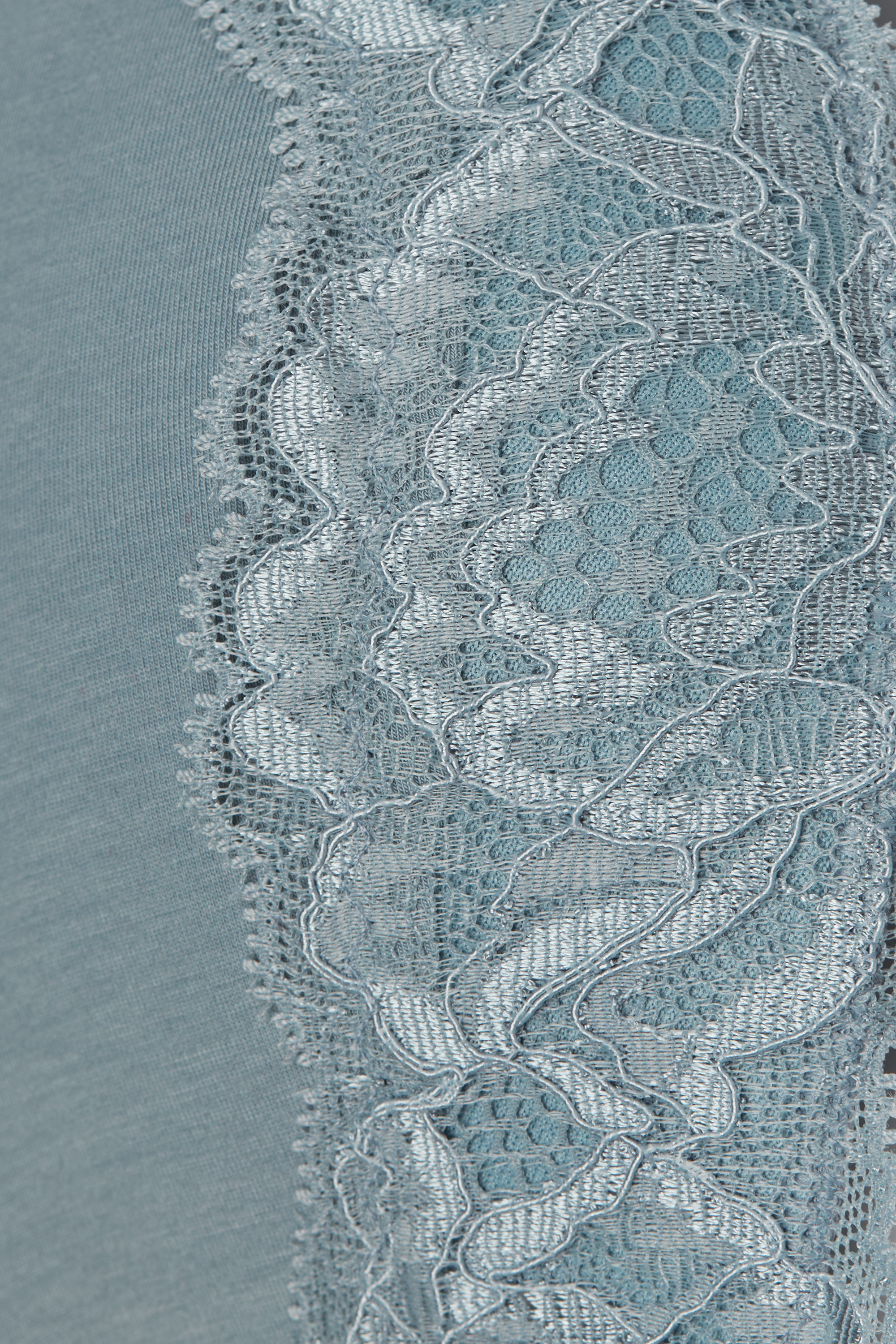 Embrace Simplicity Gioia スーパープッシュアップブラ