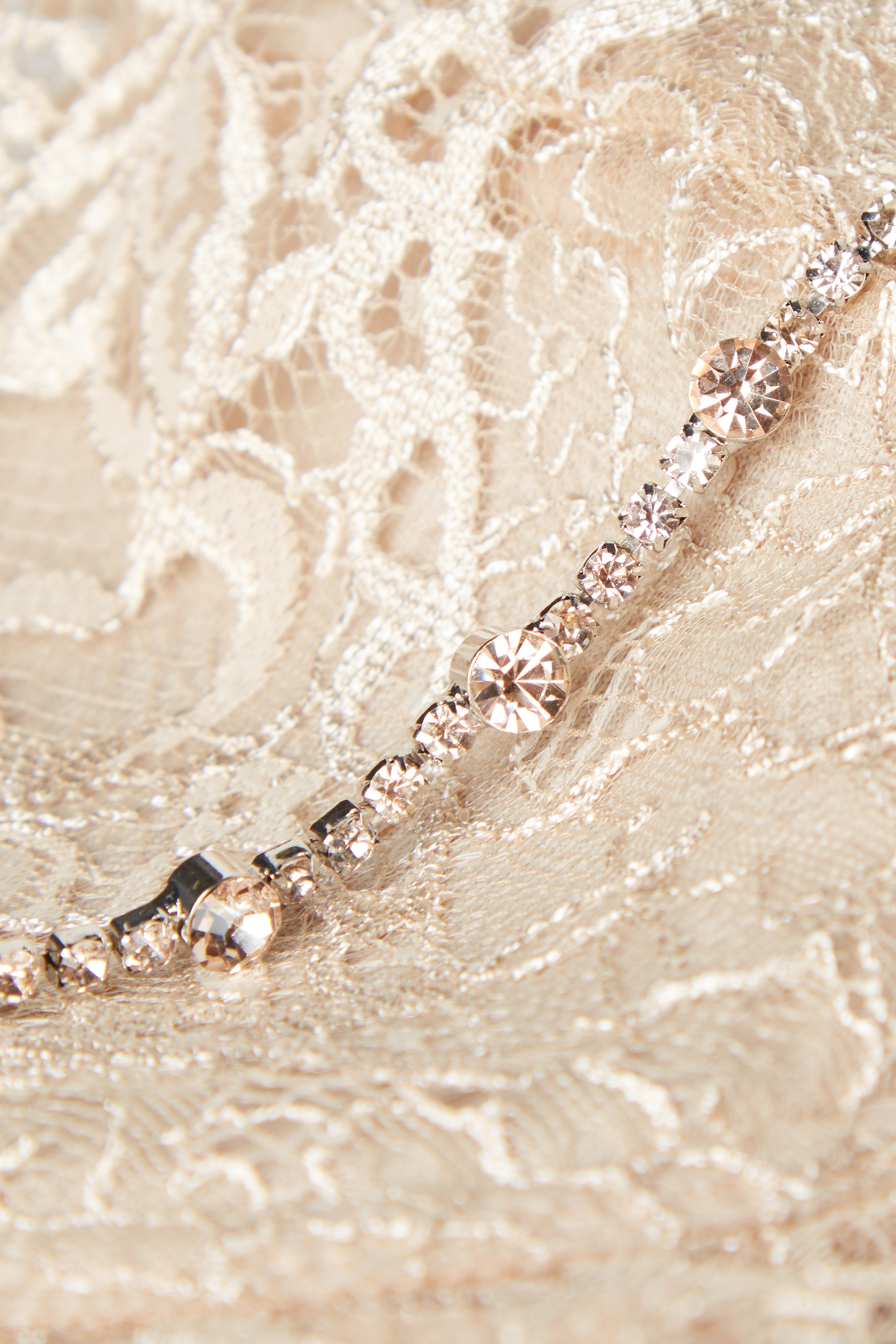 Living in Luxe Demi-Cup Balconette Bra | Intimissimi