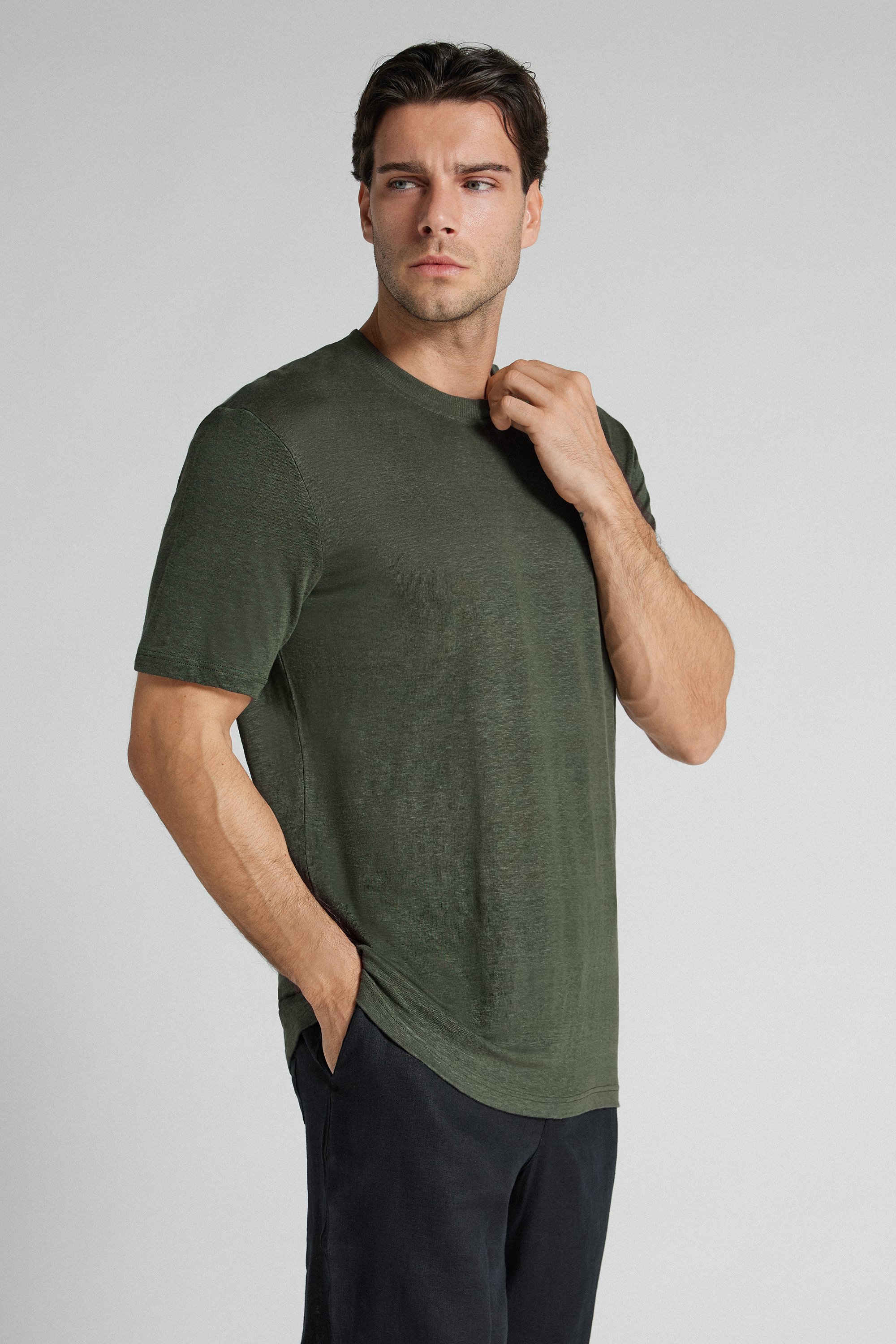 リネン Tシャツ