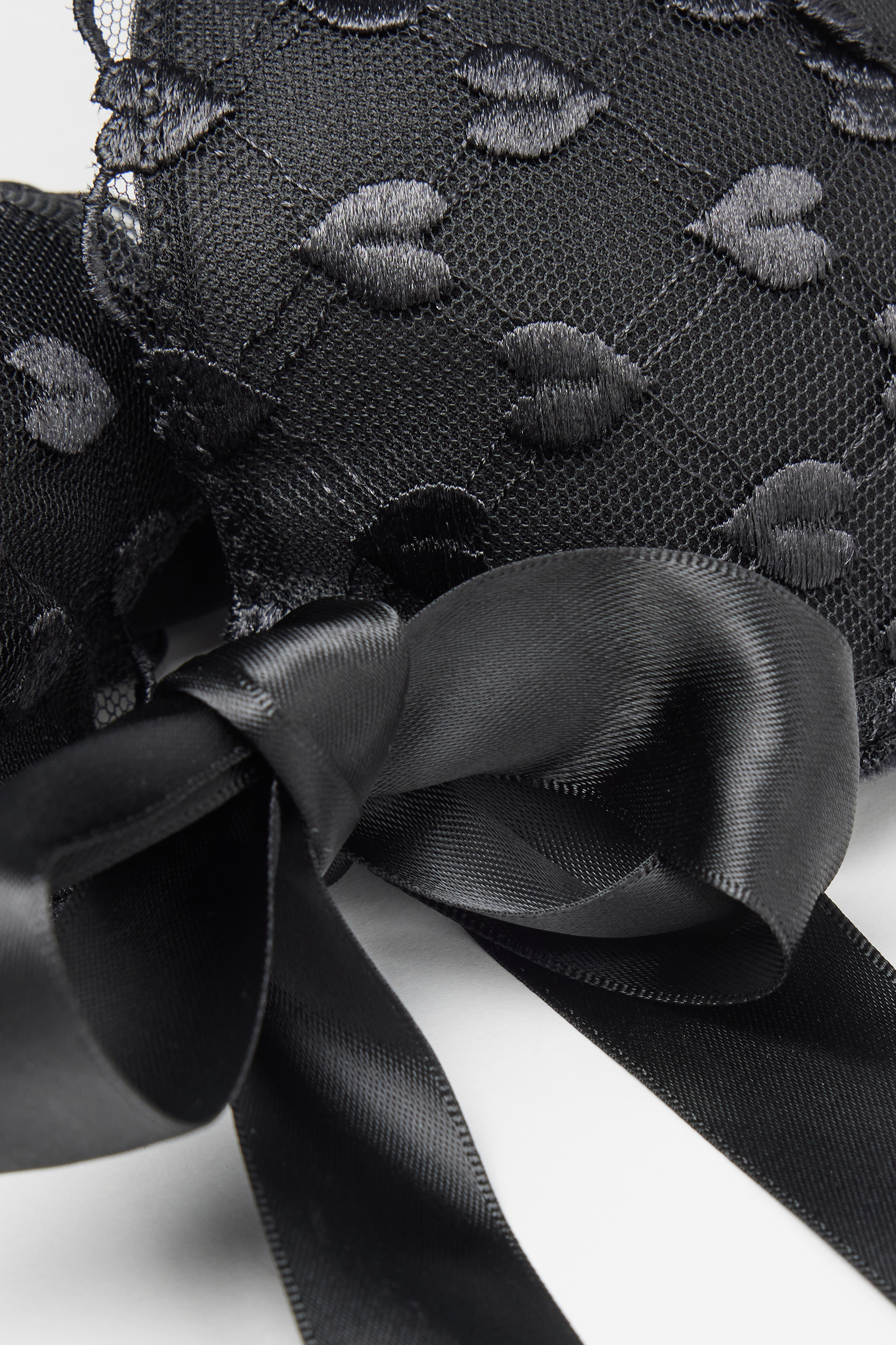 "The Love Club" Bellissima プッシュアップブラ
