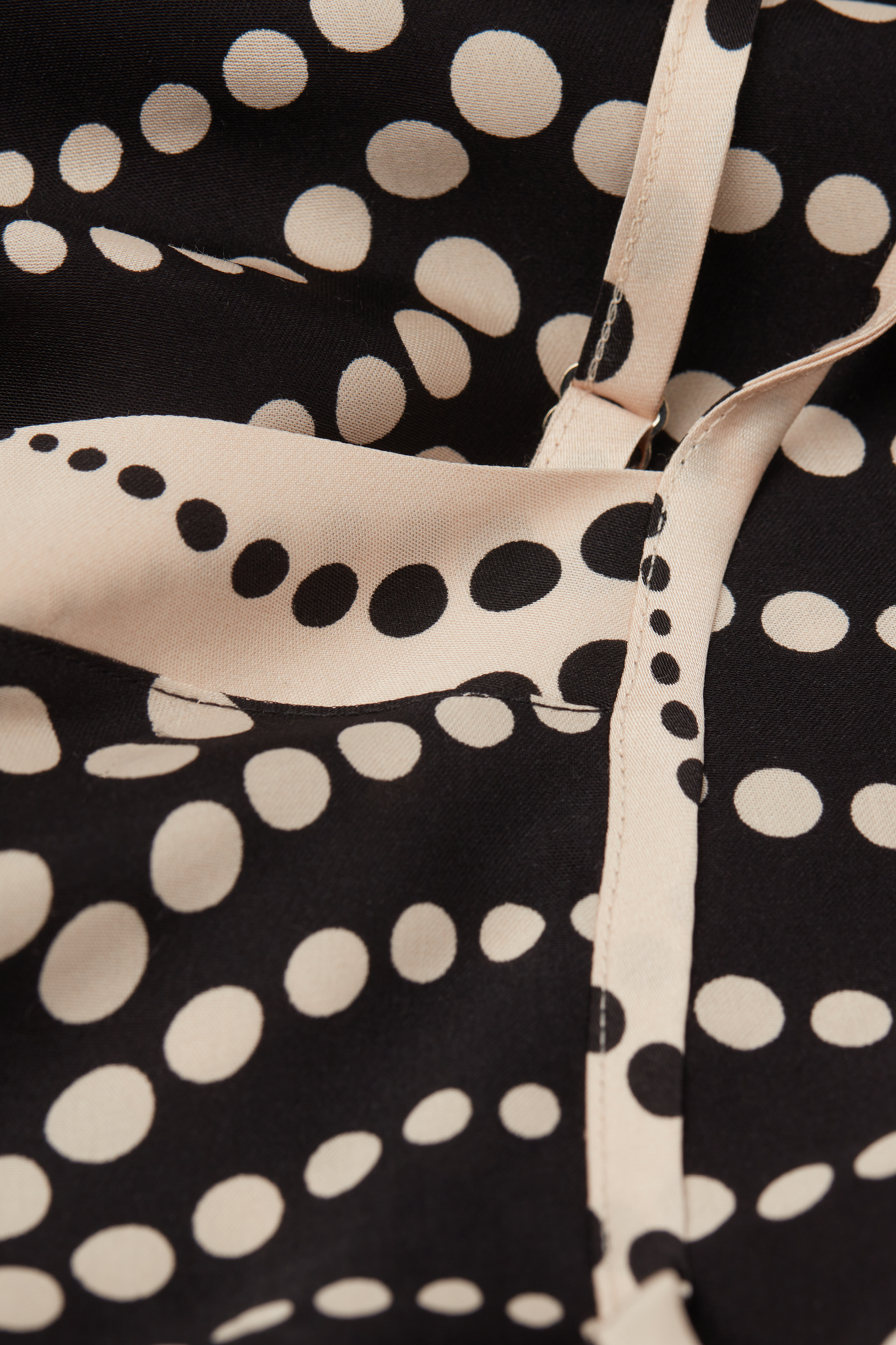 Cool Elegance ビスコースサテン トップ