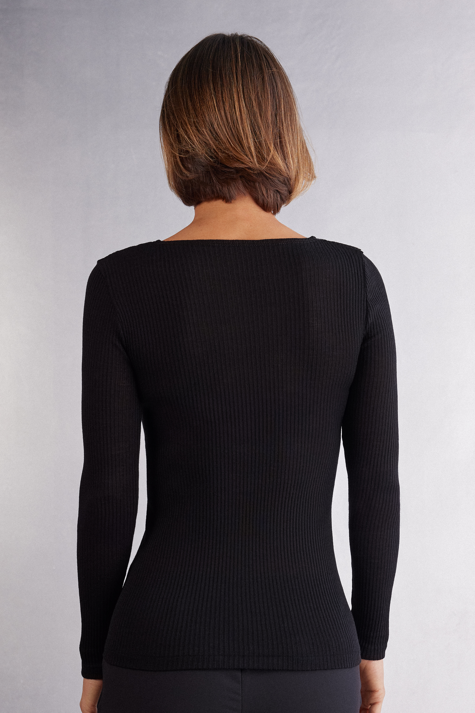 ウール＆シルク ラウンドネック ロングスリーブ ワイドニット