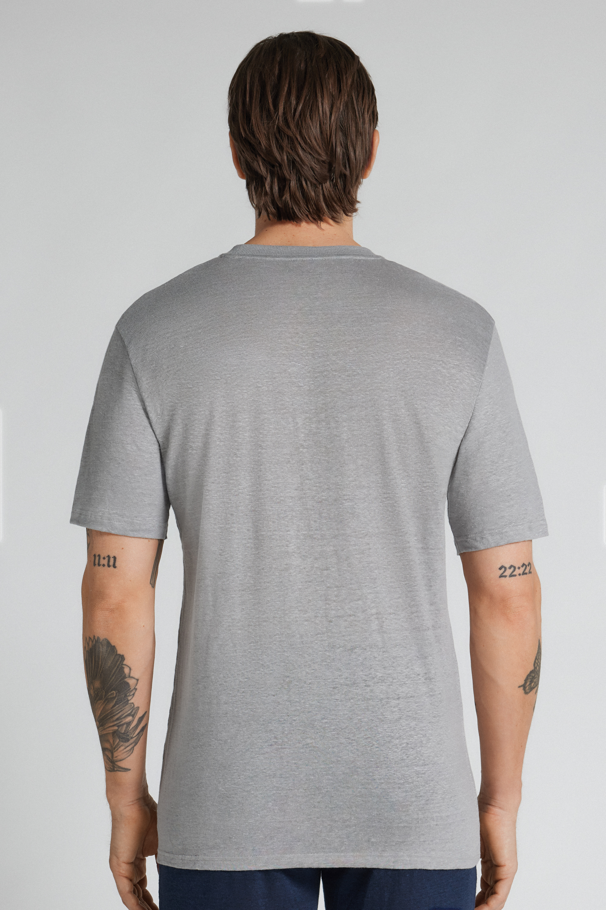 リネン Tシャツ