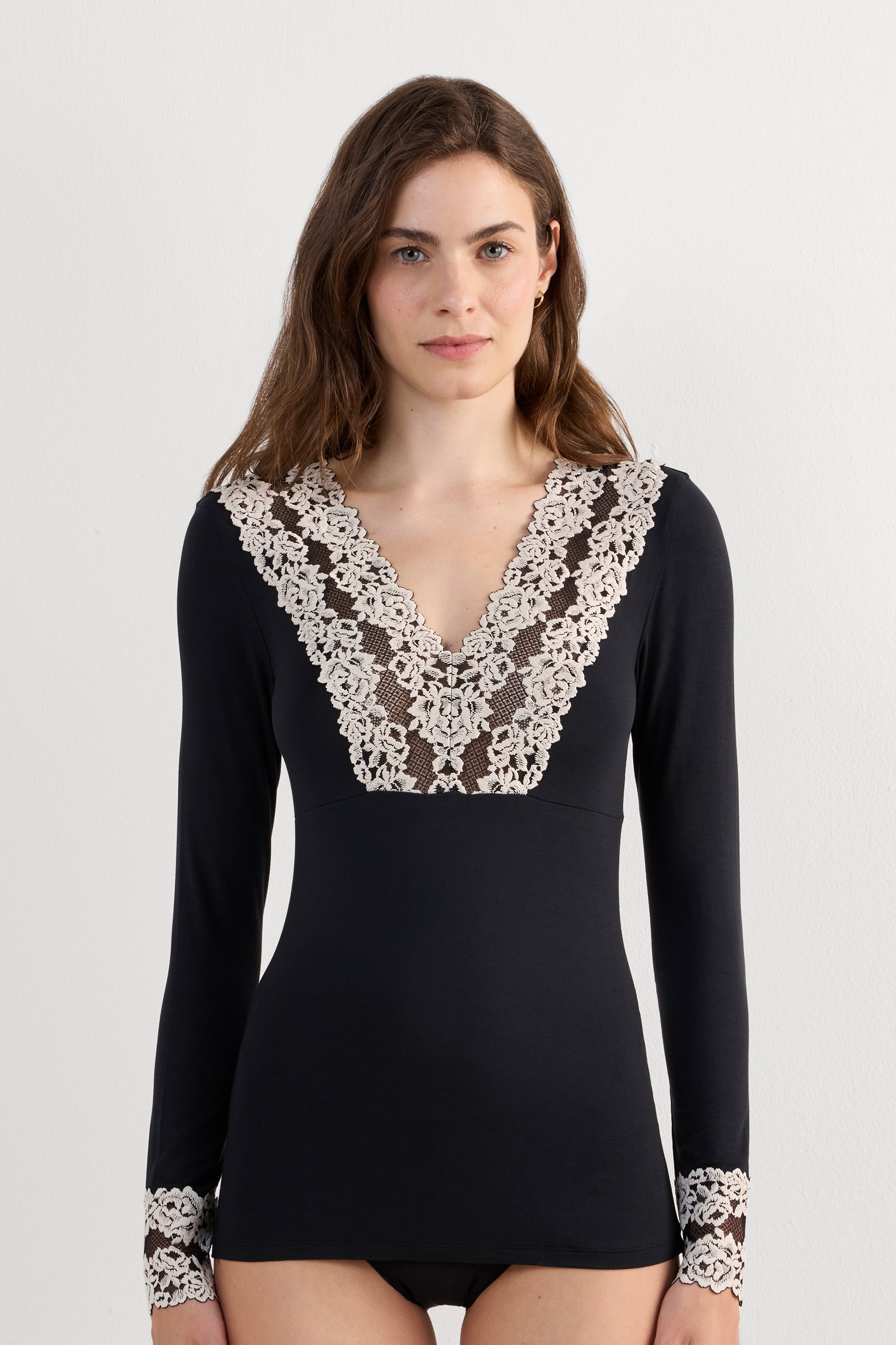 ナイトガウン S/M Pretty Flowers intimissimi ナイトガウン S/M Pretty Flowers intimissimi