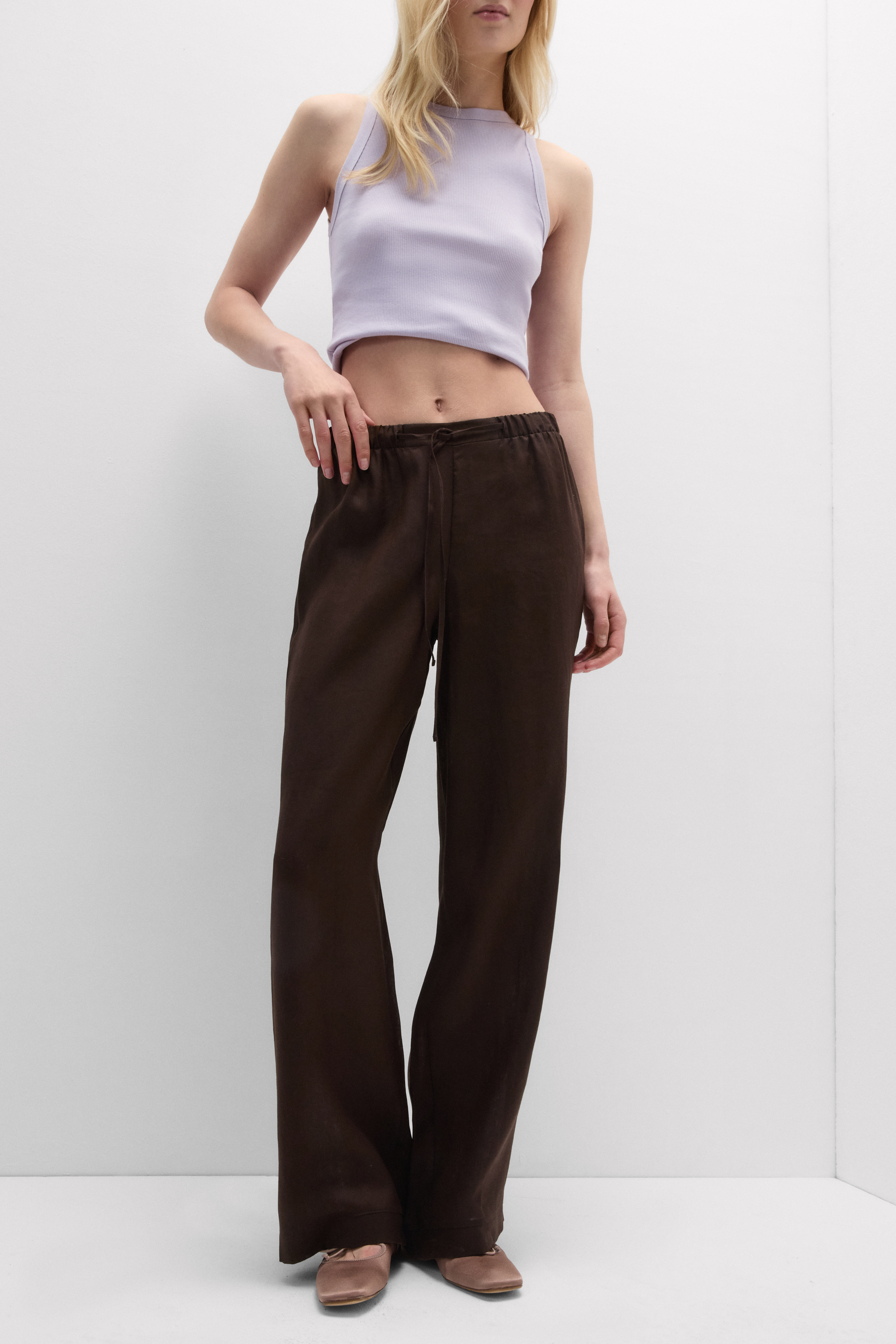 The Pure Linen リネンファブリック ドローストリング ロングパンツ