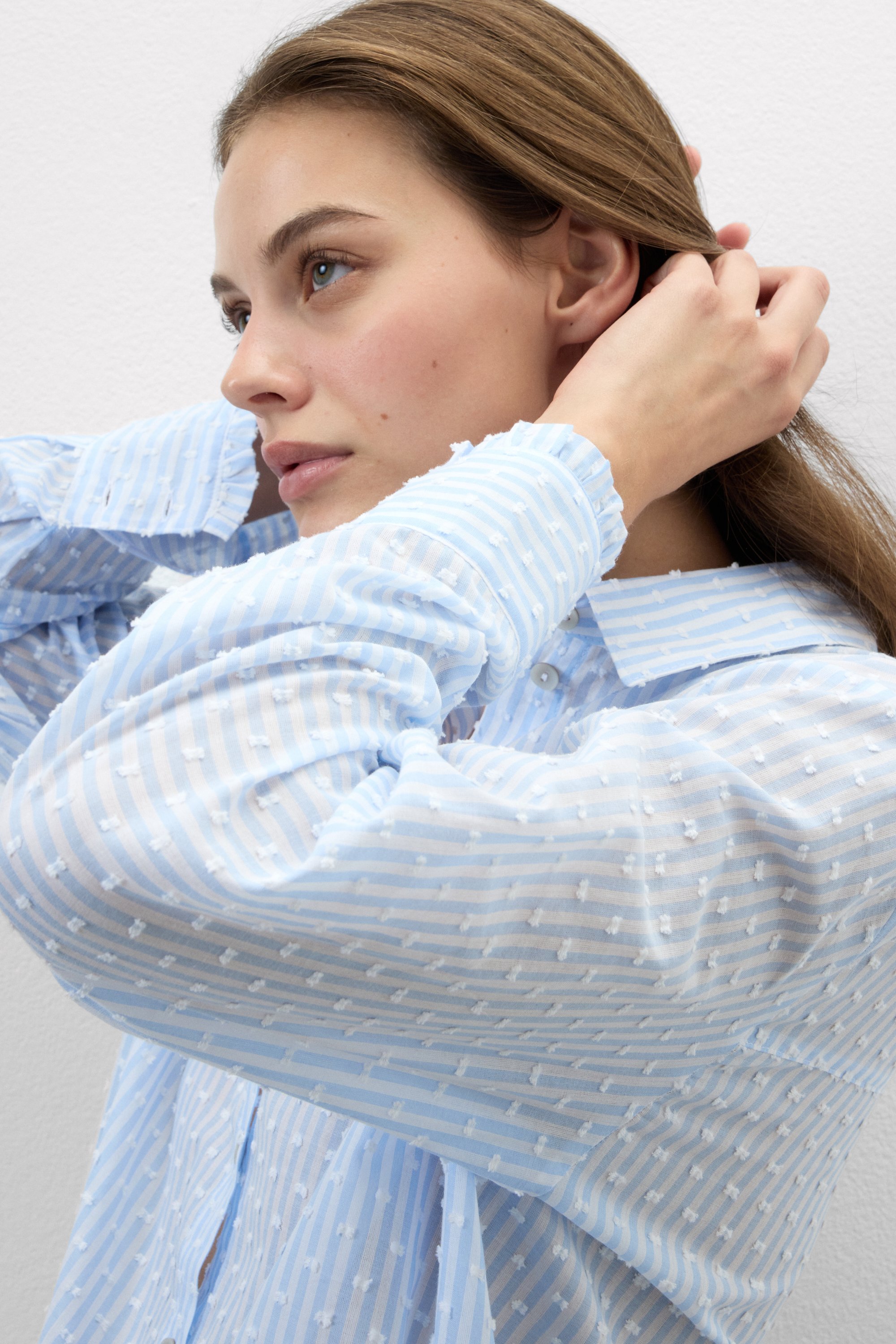 Romantic Stripes プリュムティ コットンクロス シャツ