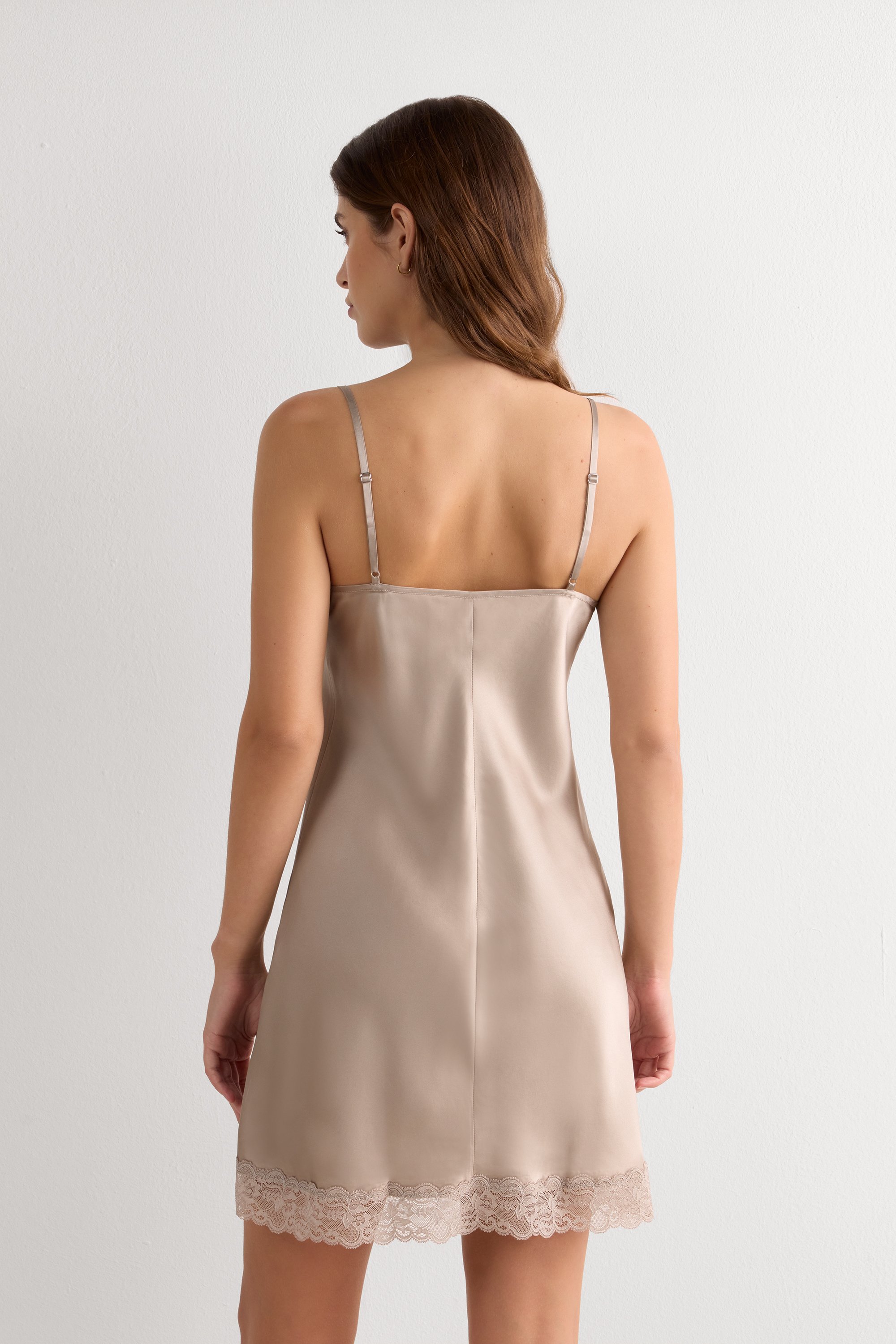 レース ディテール付きシルク スリップ