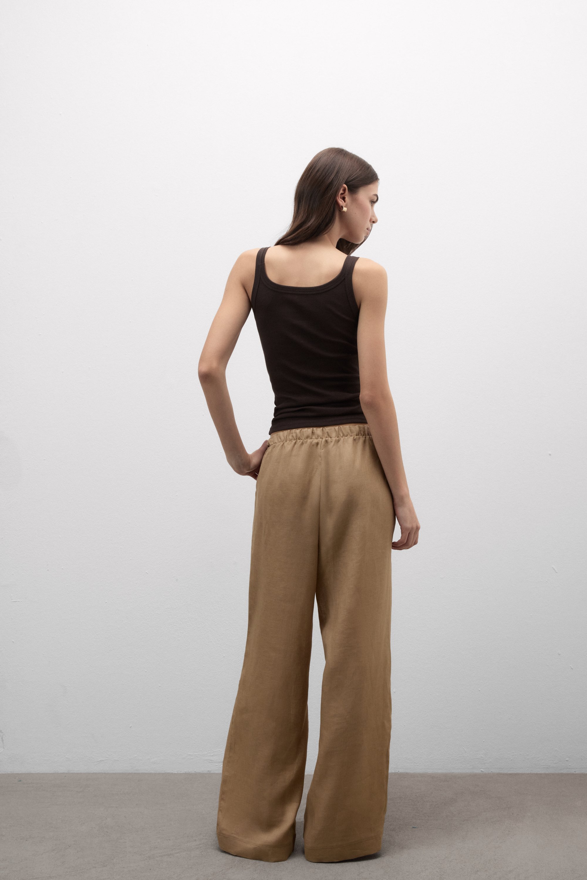 The Pure Linen リネンファブリック ドローストリング ロングパンツ