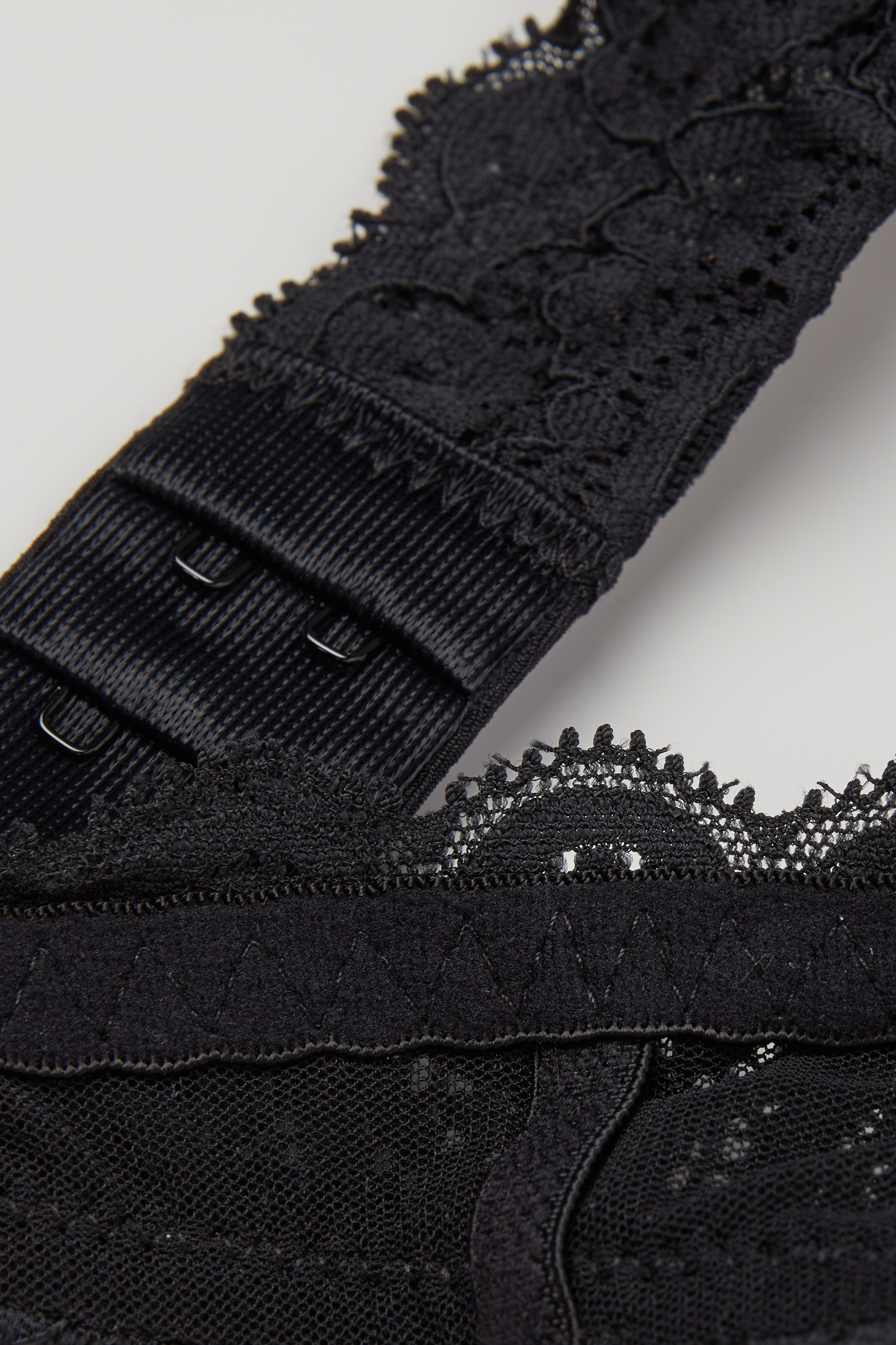 Bellissima レース プッシュアップブラ