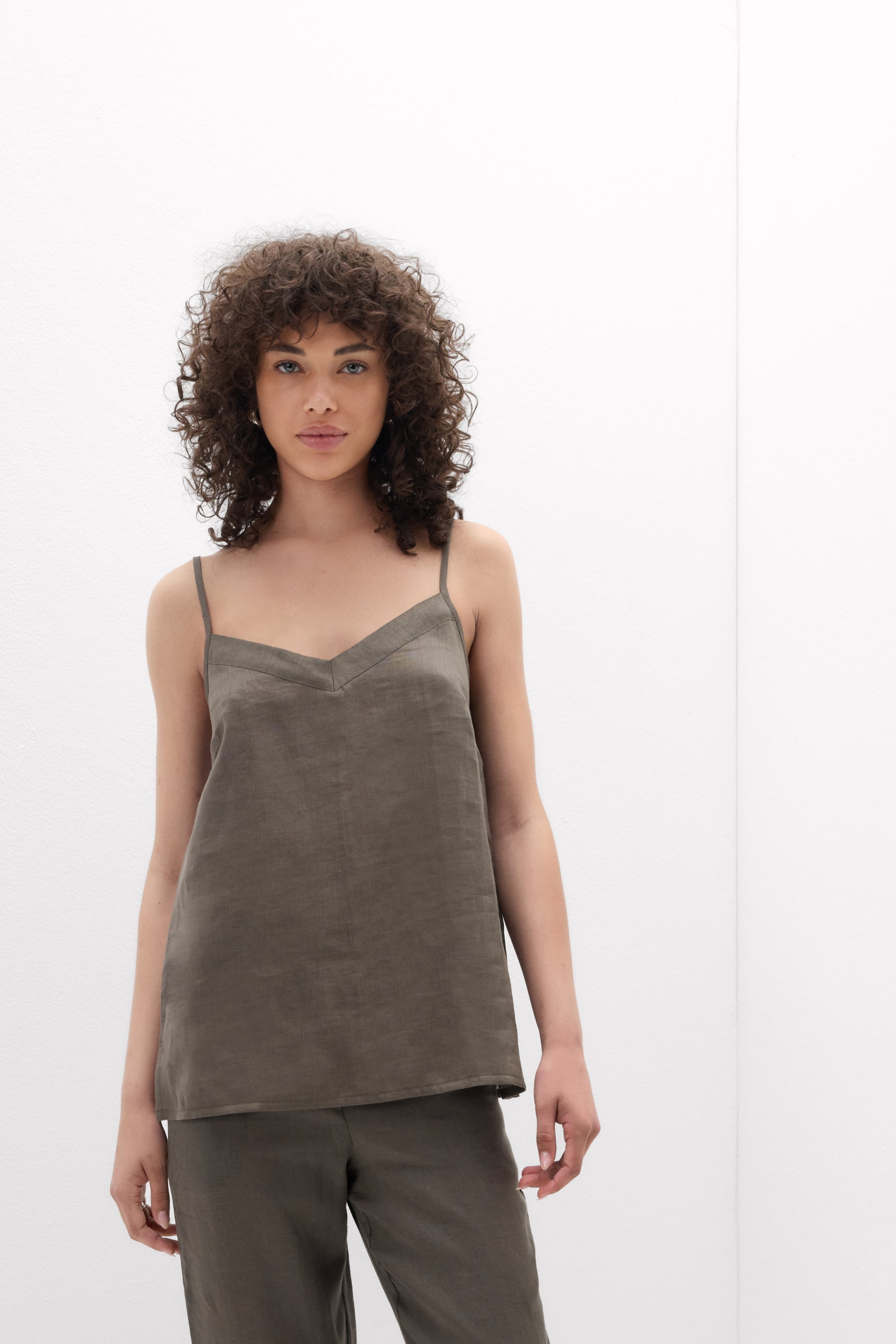 The Pure Linen リネンファブリック トップス