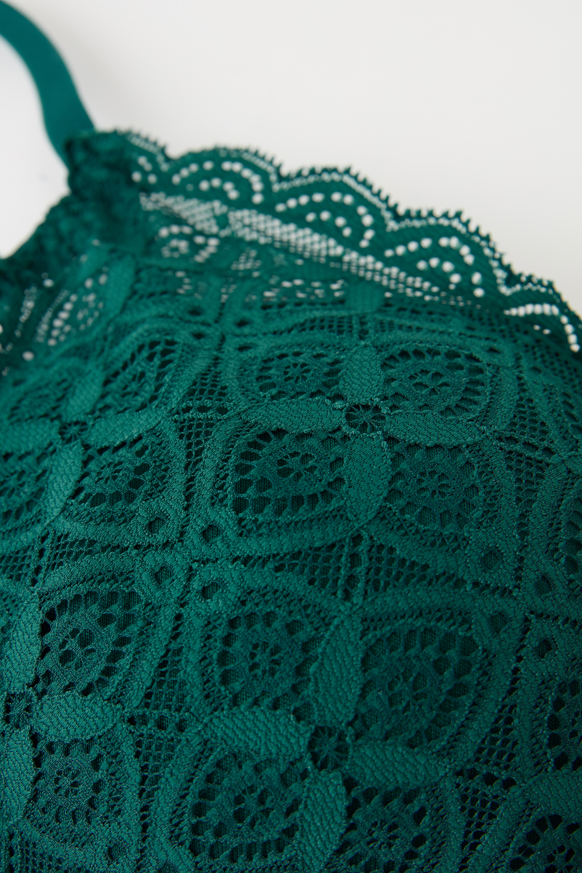 Fabiola レース プッシュアップブラ