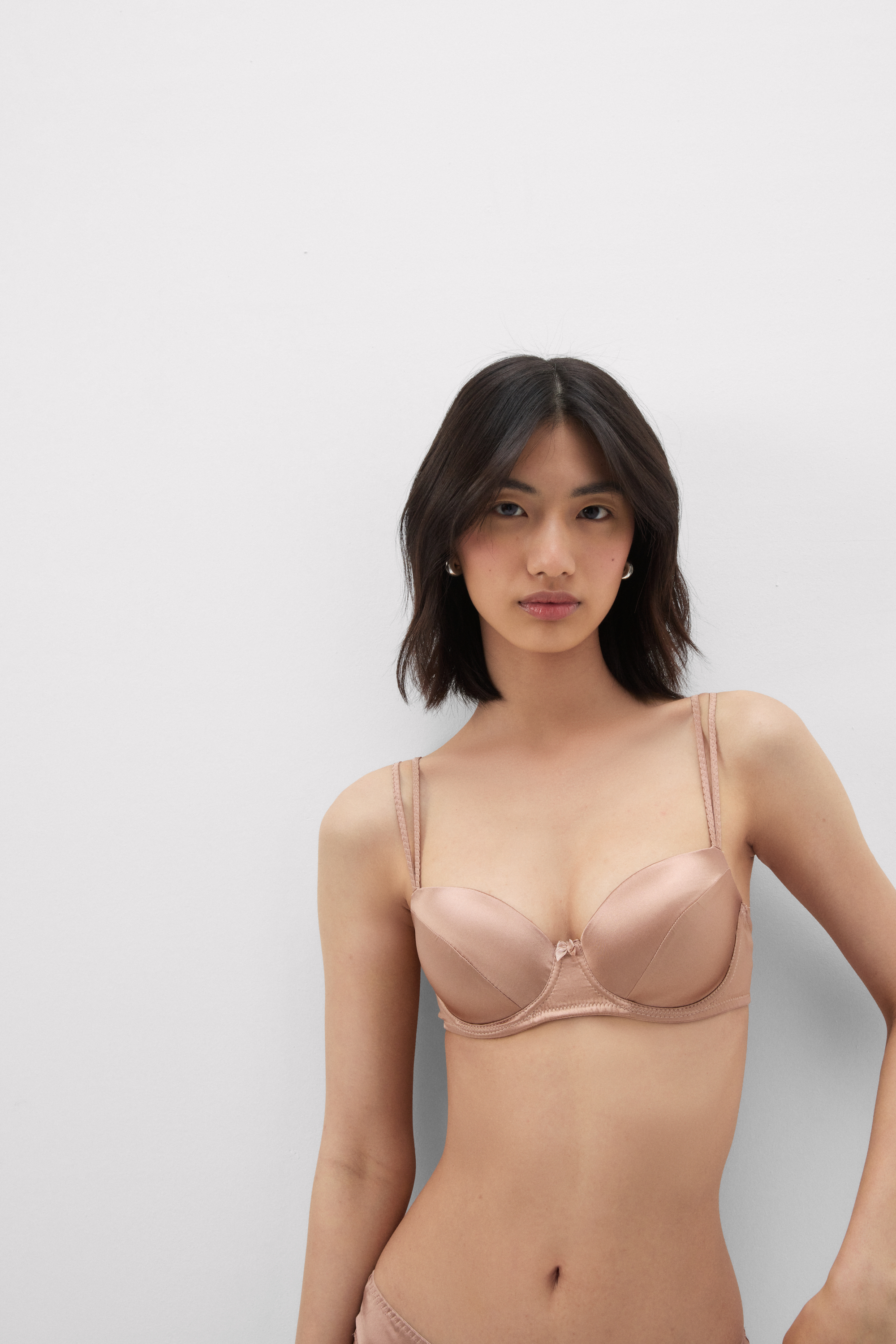 Sofia シルク バルコネットブラ