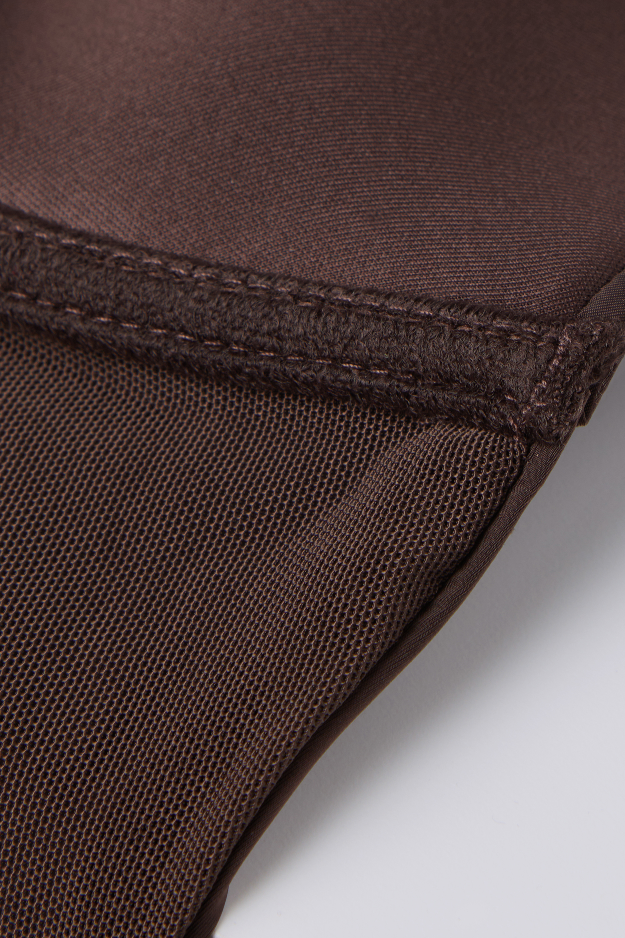 ウルトラライト マイクロファイバー Francesca バルコネットブラ