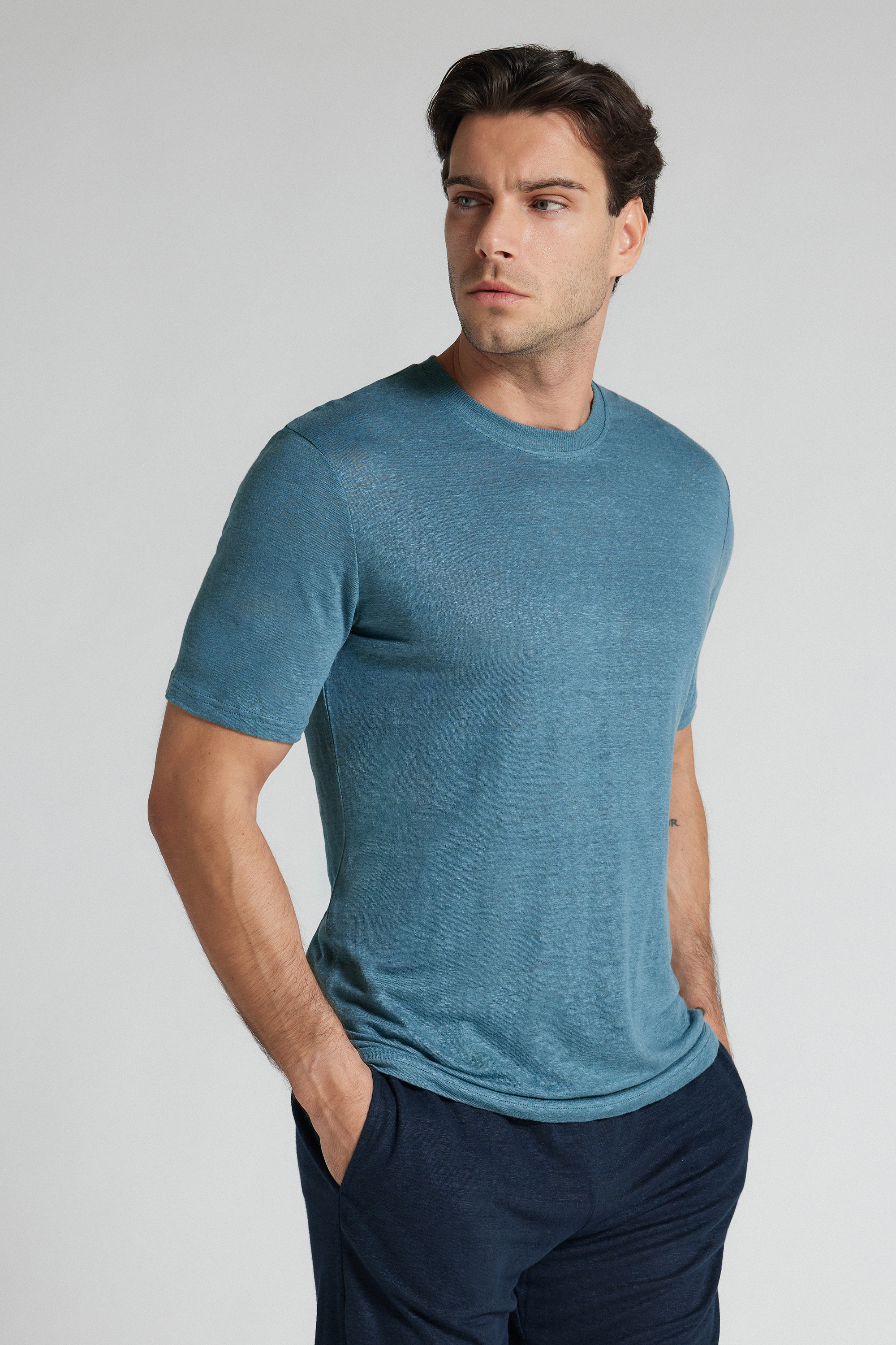 リネン Tシャツ