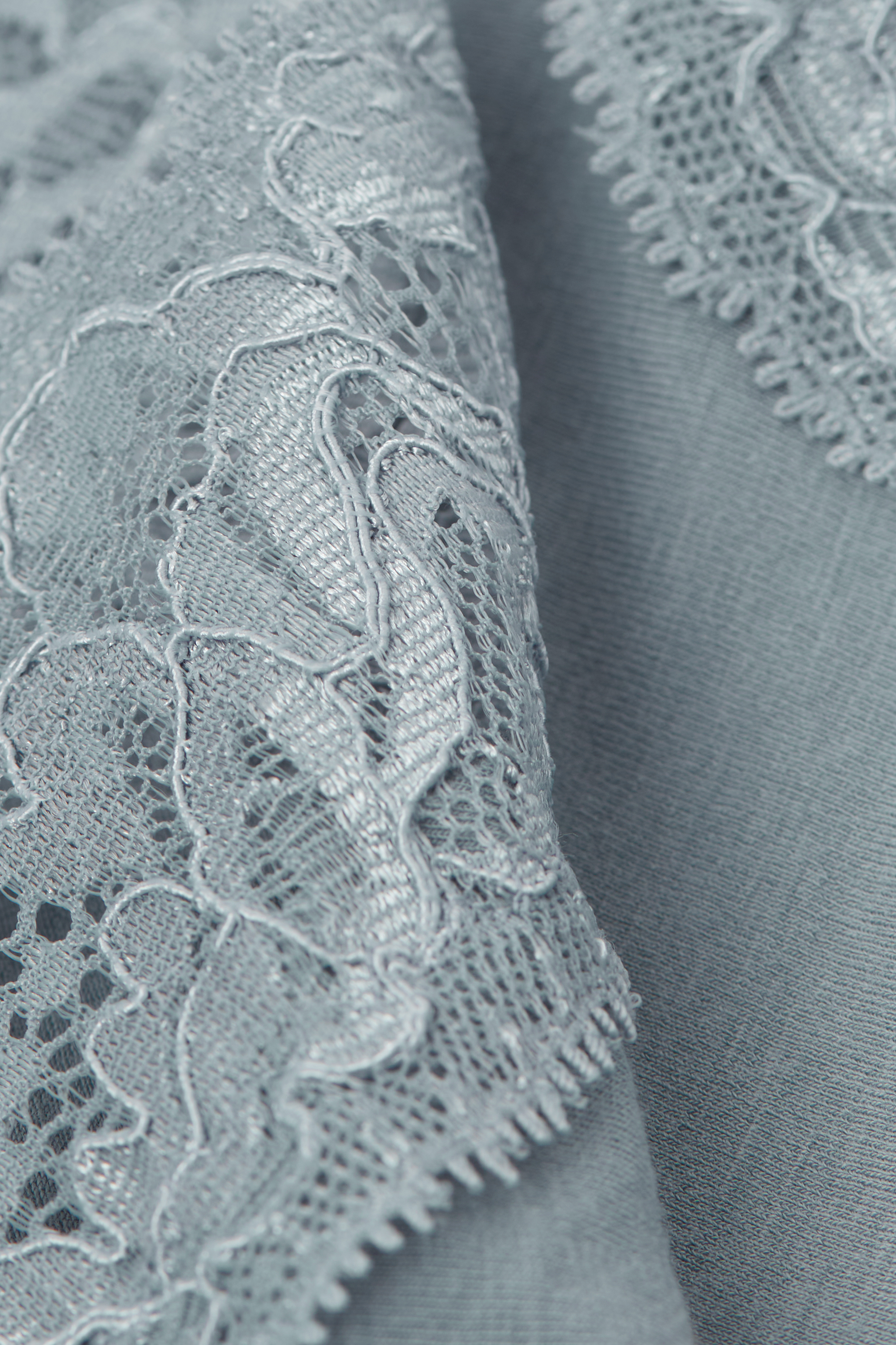 Embrace Simplicity ショーツ