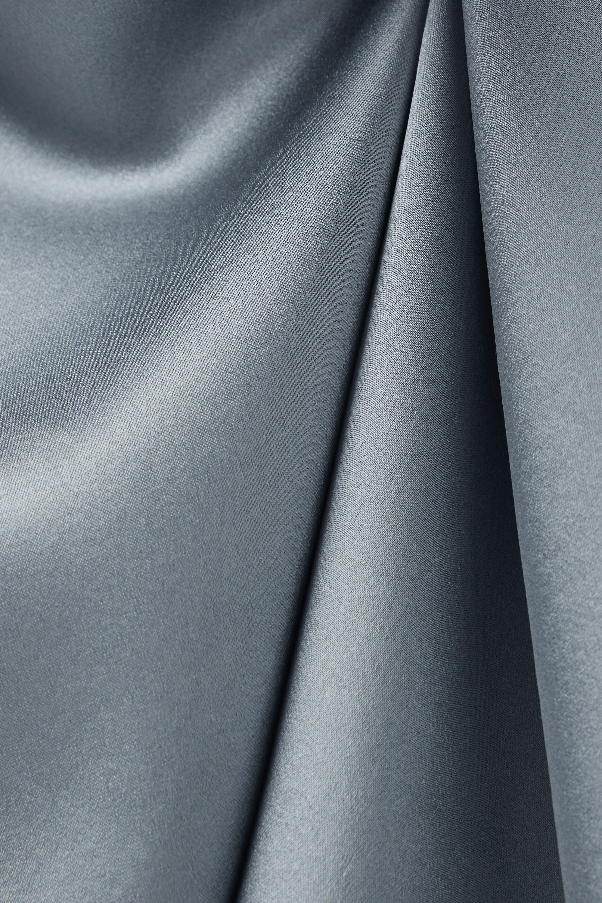 シルク Vネック タンクトップ