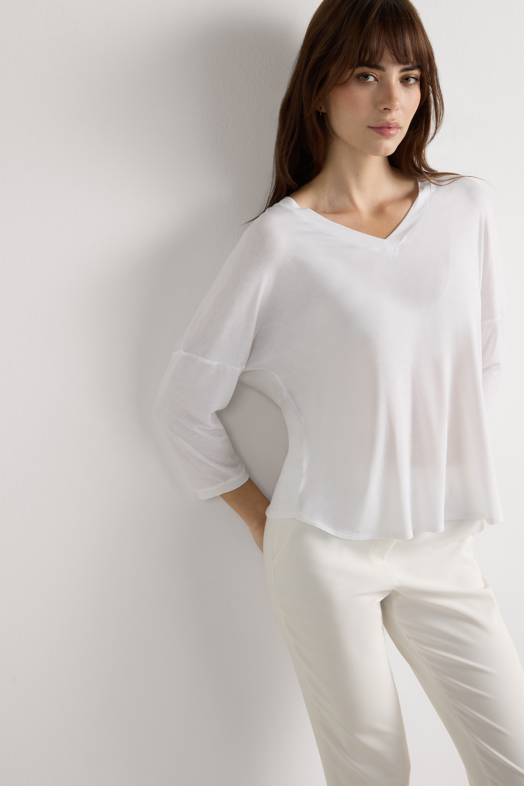 フレッシュバンブー Vネックニット