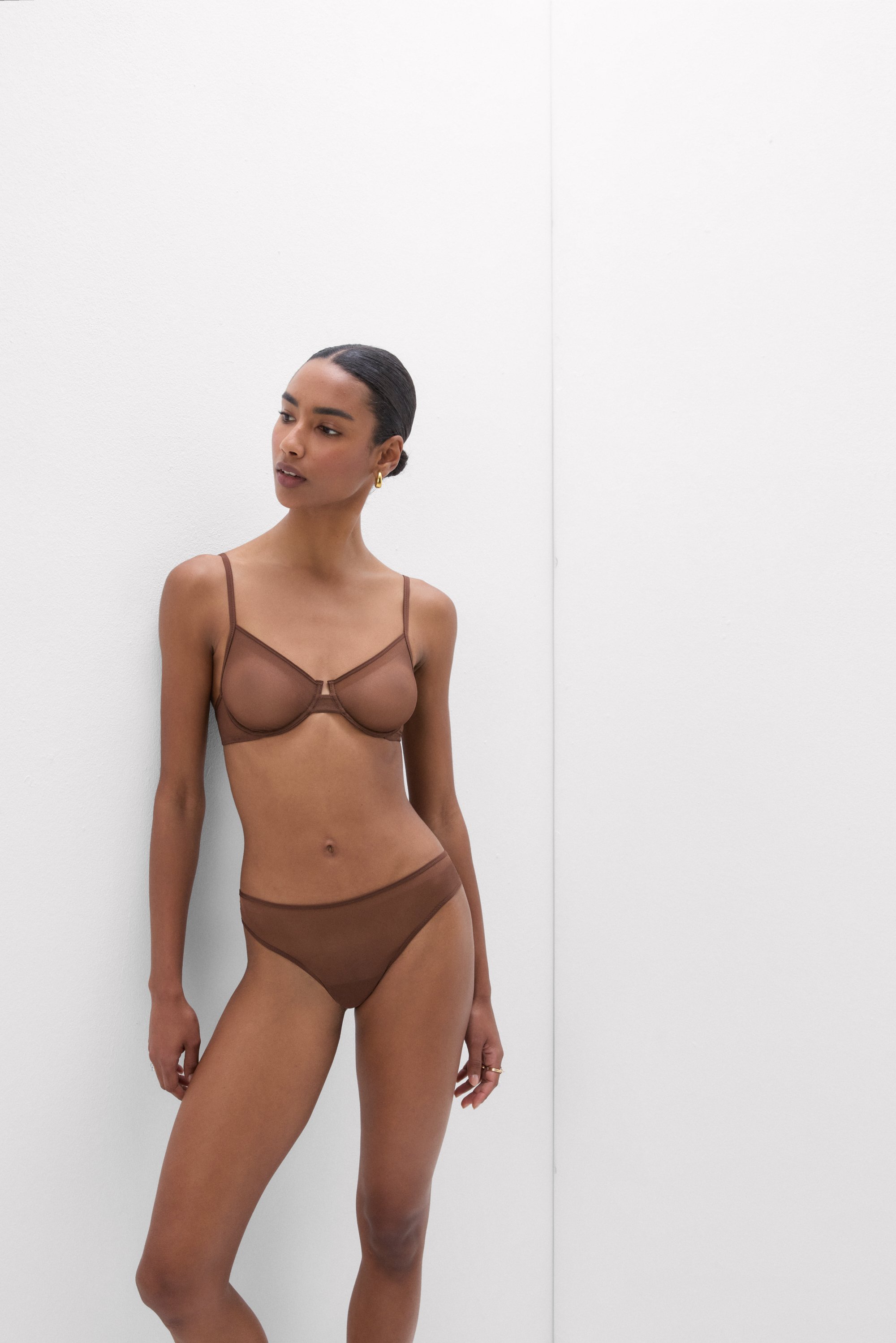 "Invisible Touch" バルコネットブラ