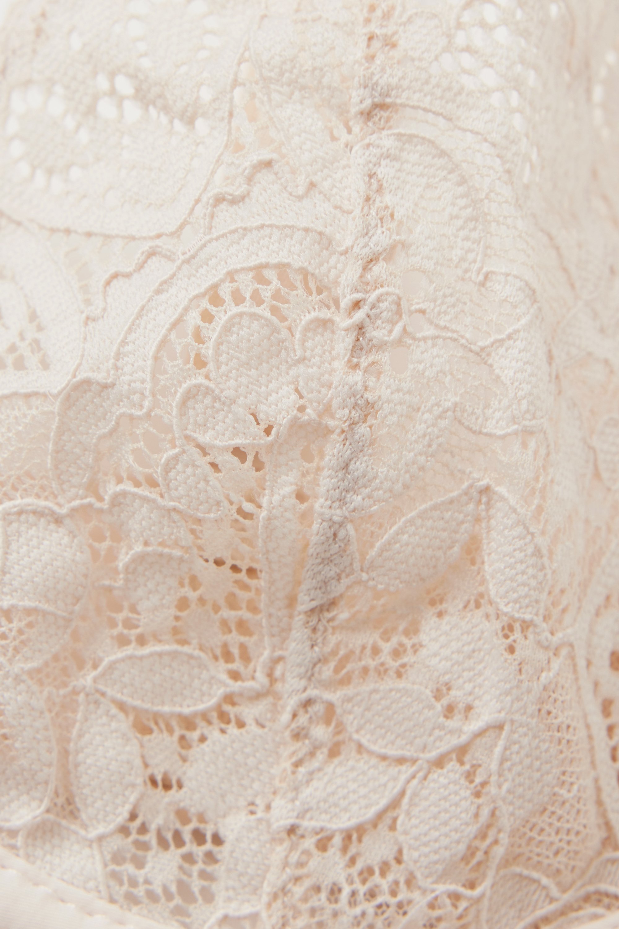 Denise レース バルコネットブラ