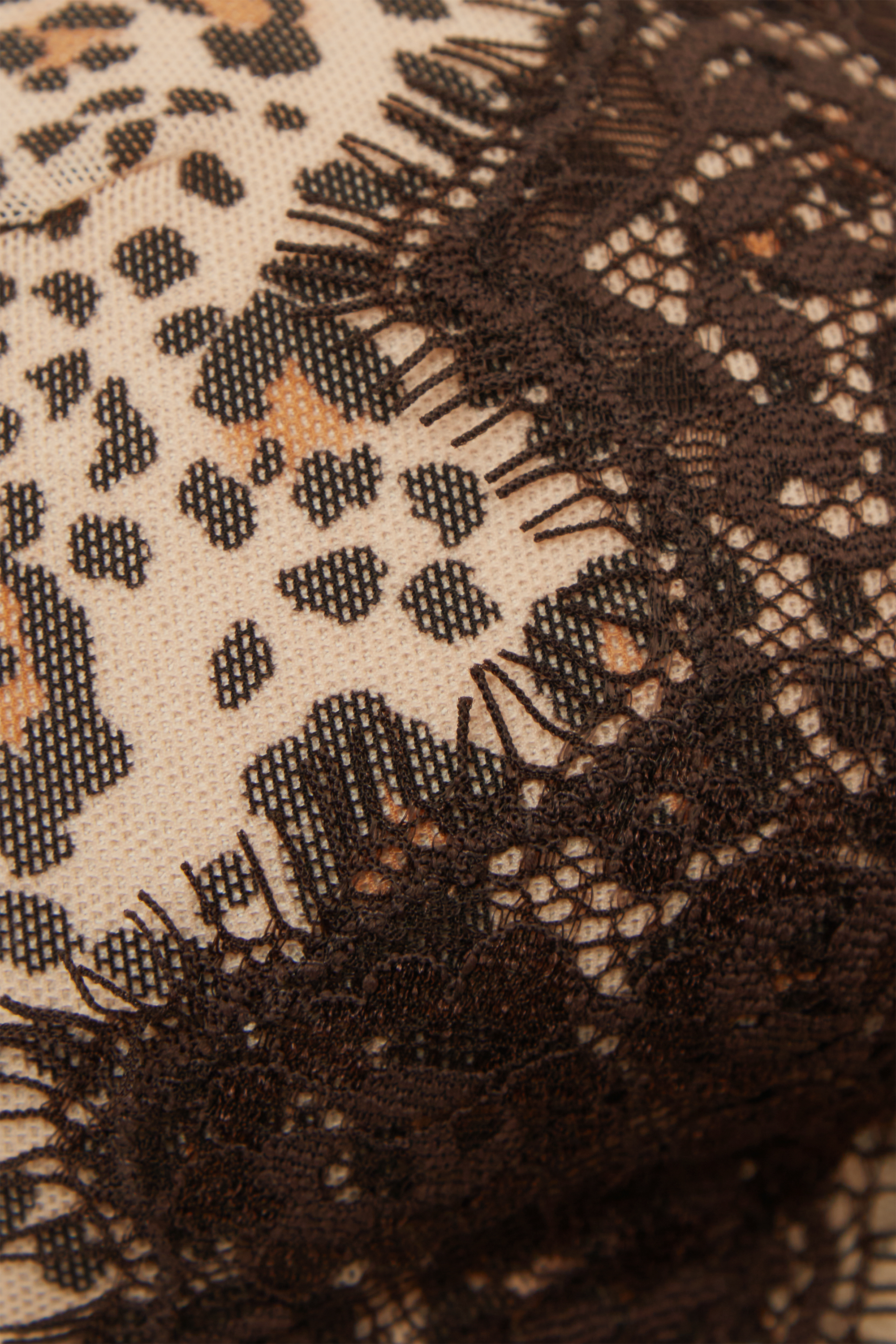 "Simply Iconic" アニマル Bellissima プッシュアップブラ