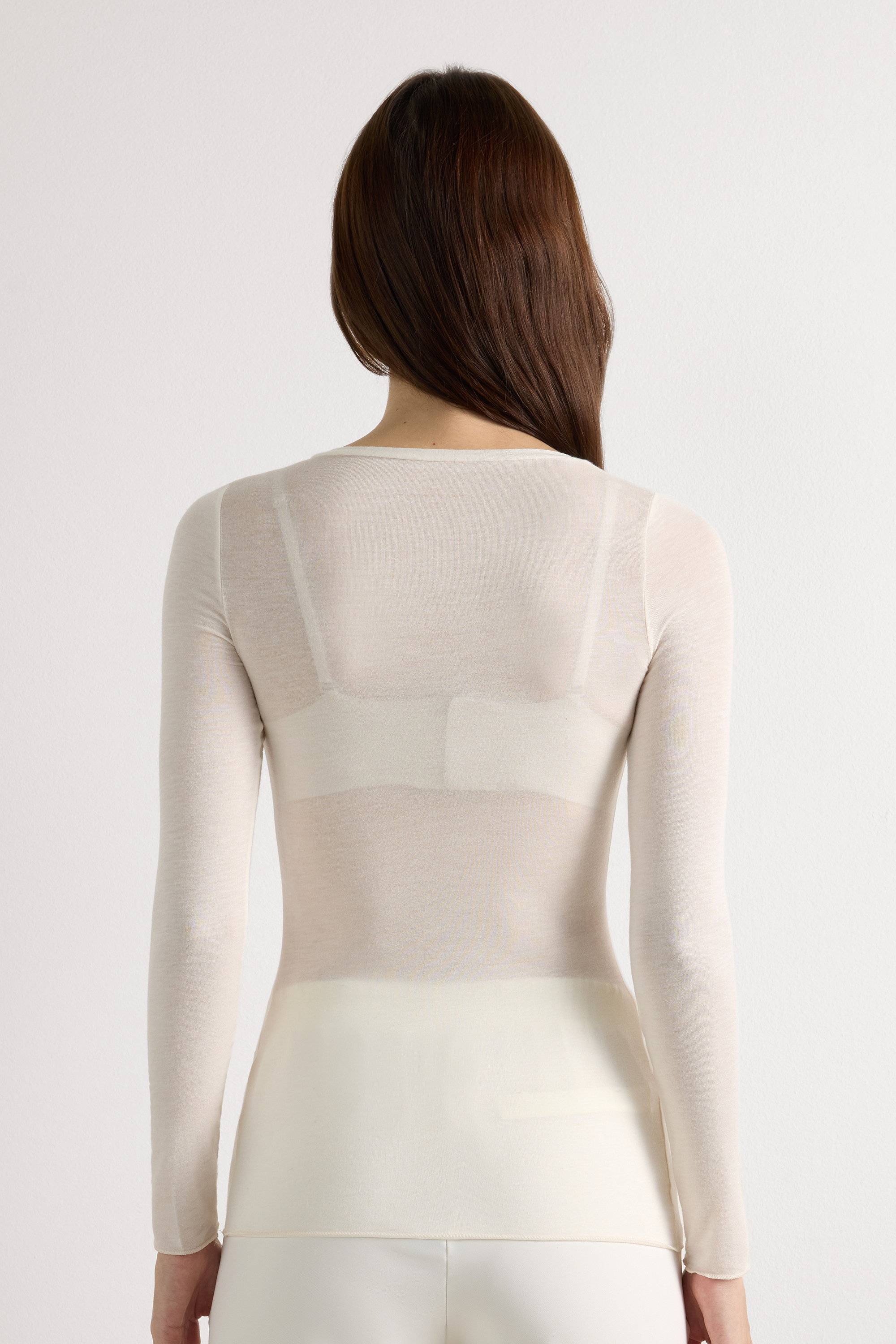 カシミヤ混 ウルトラライト モダール Vネックニット