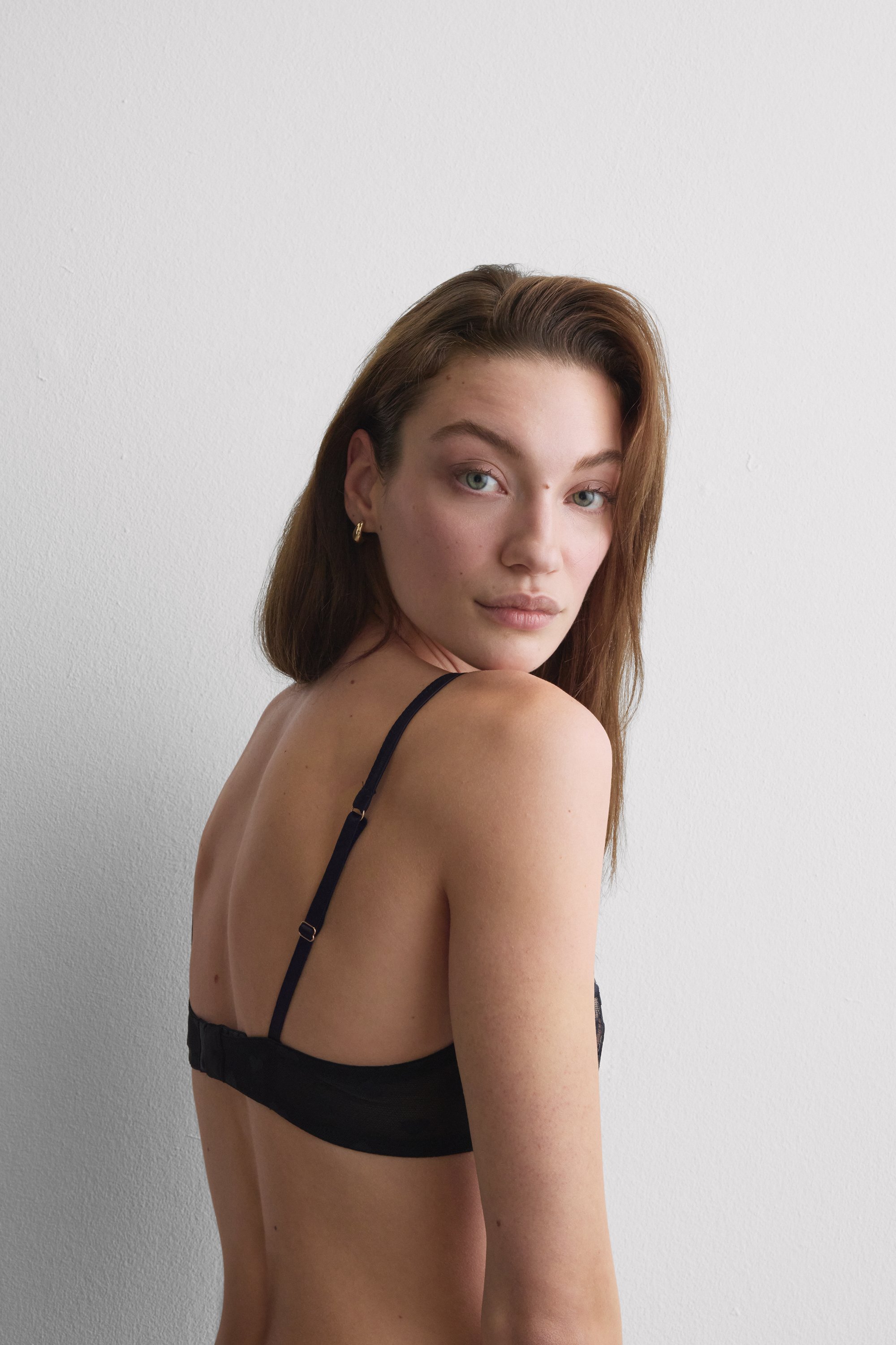 "The Love Club" Elena バルコネットブラ