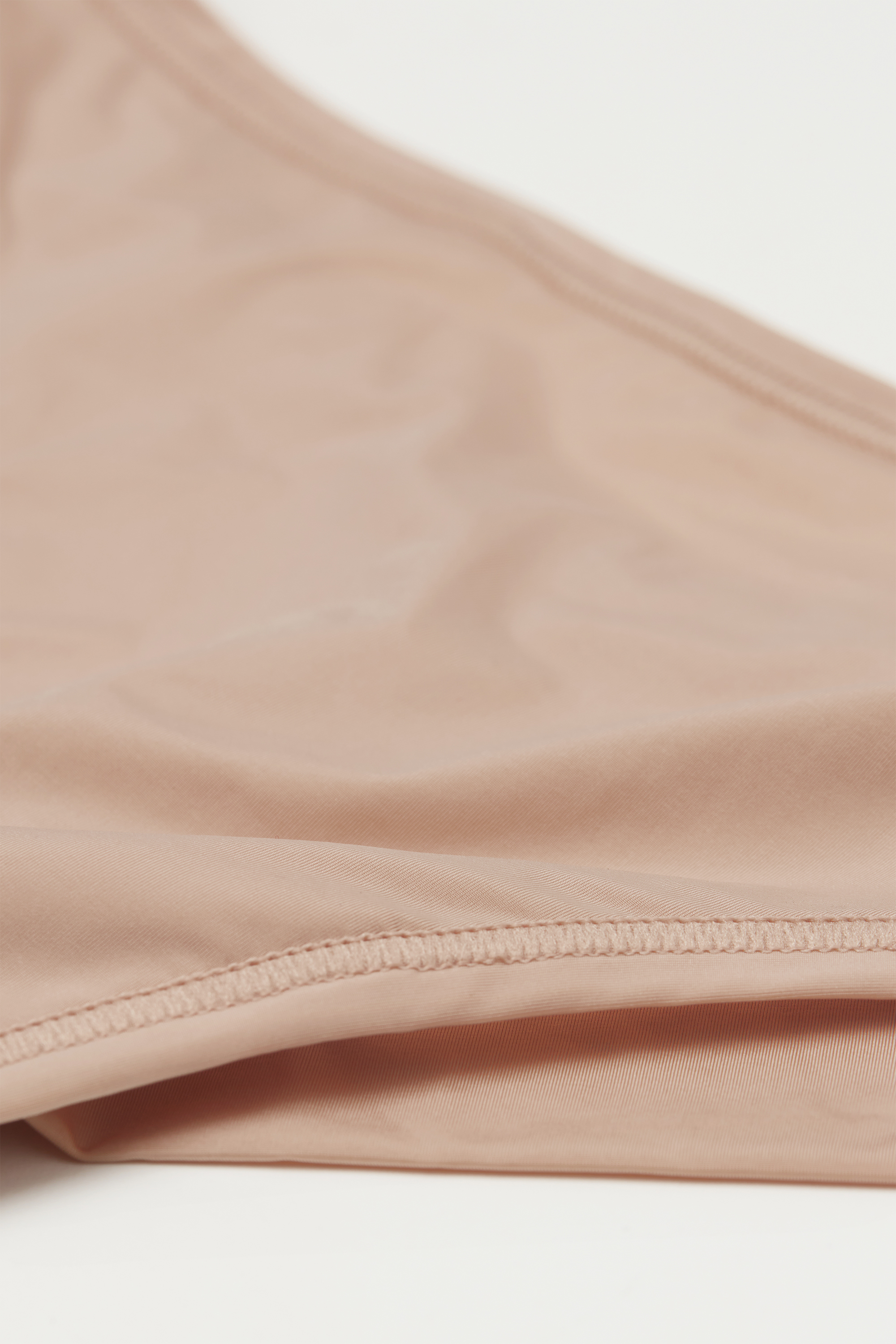 ウルトラライト マイクロファイバー ブラジリアン