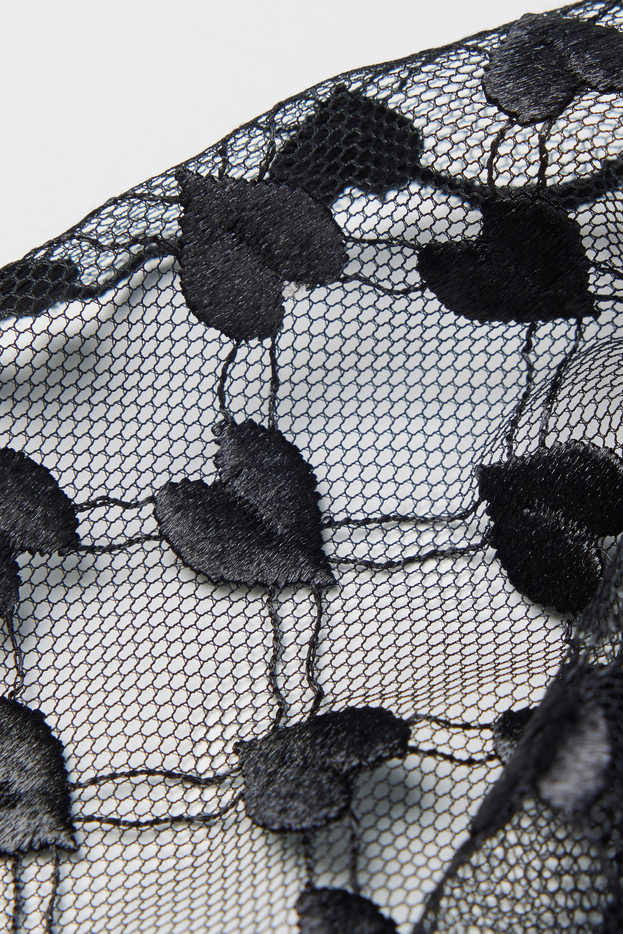 "The Love Club" レース ボディスーツ