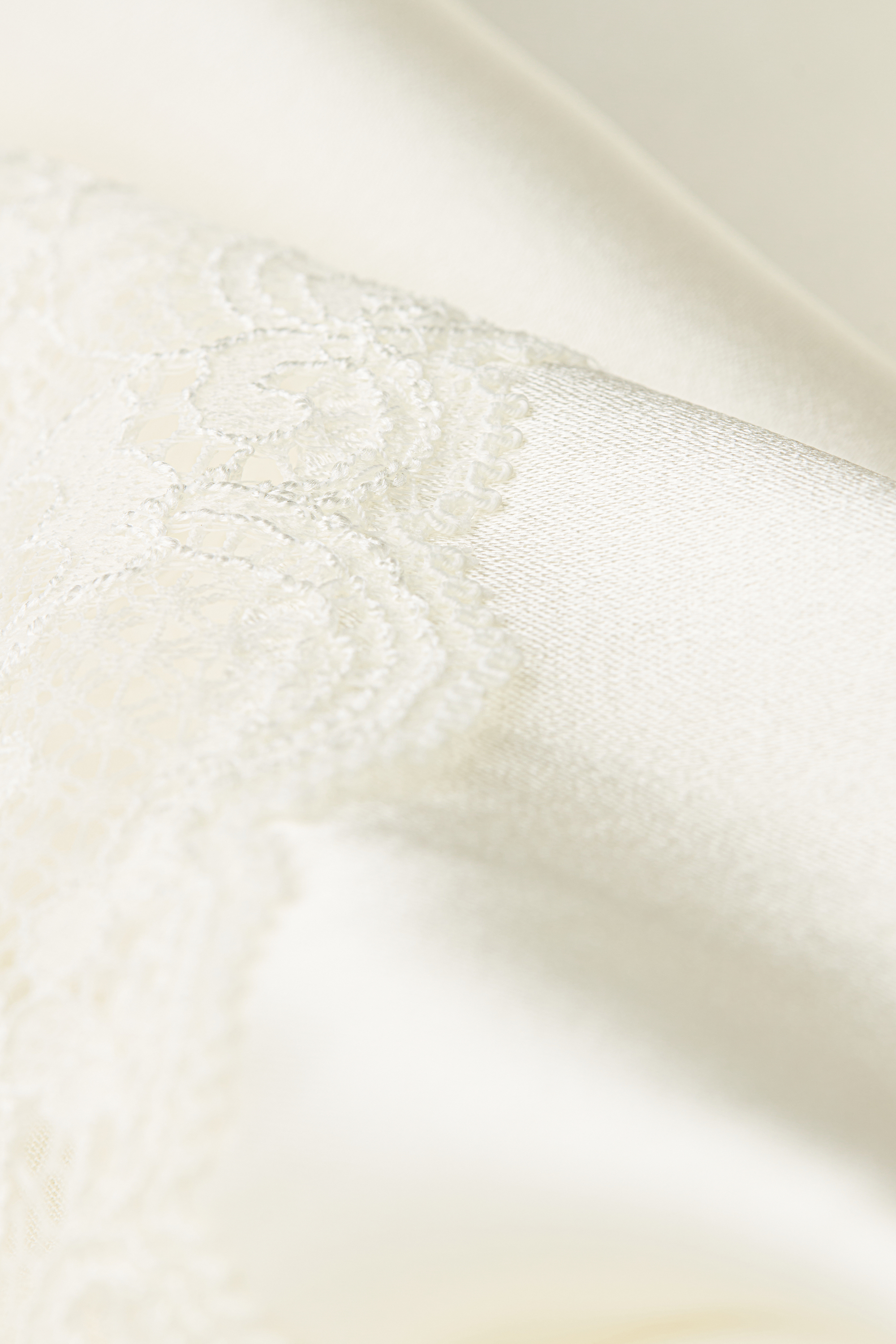 シルク＆レース ショートパンツ