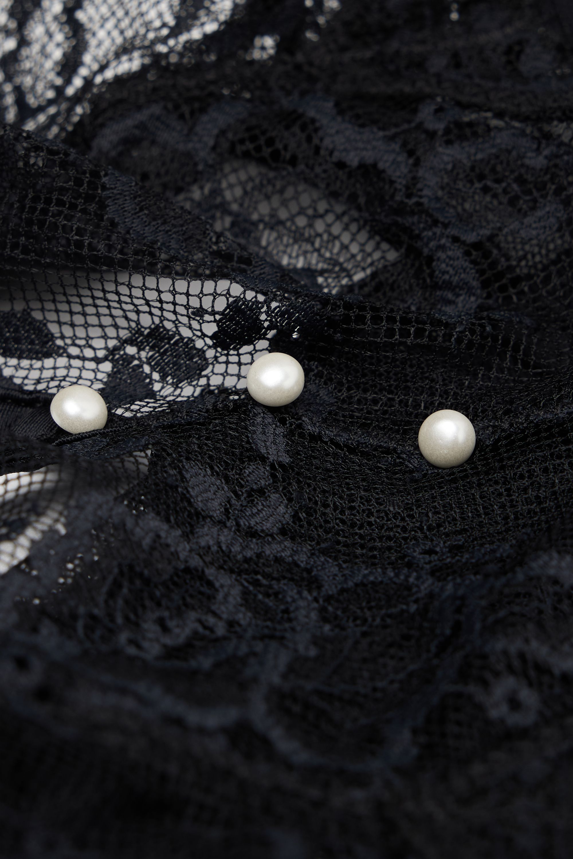 "La Vie en Rose" チュール＆レース ボディスーツ