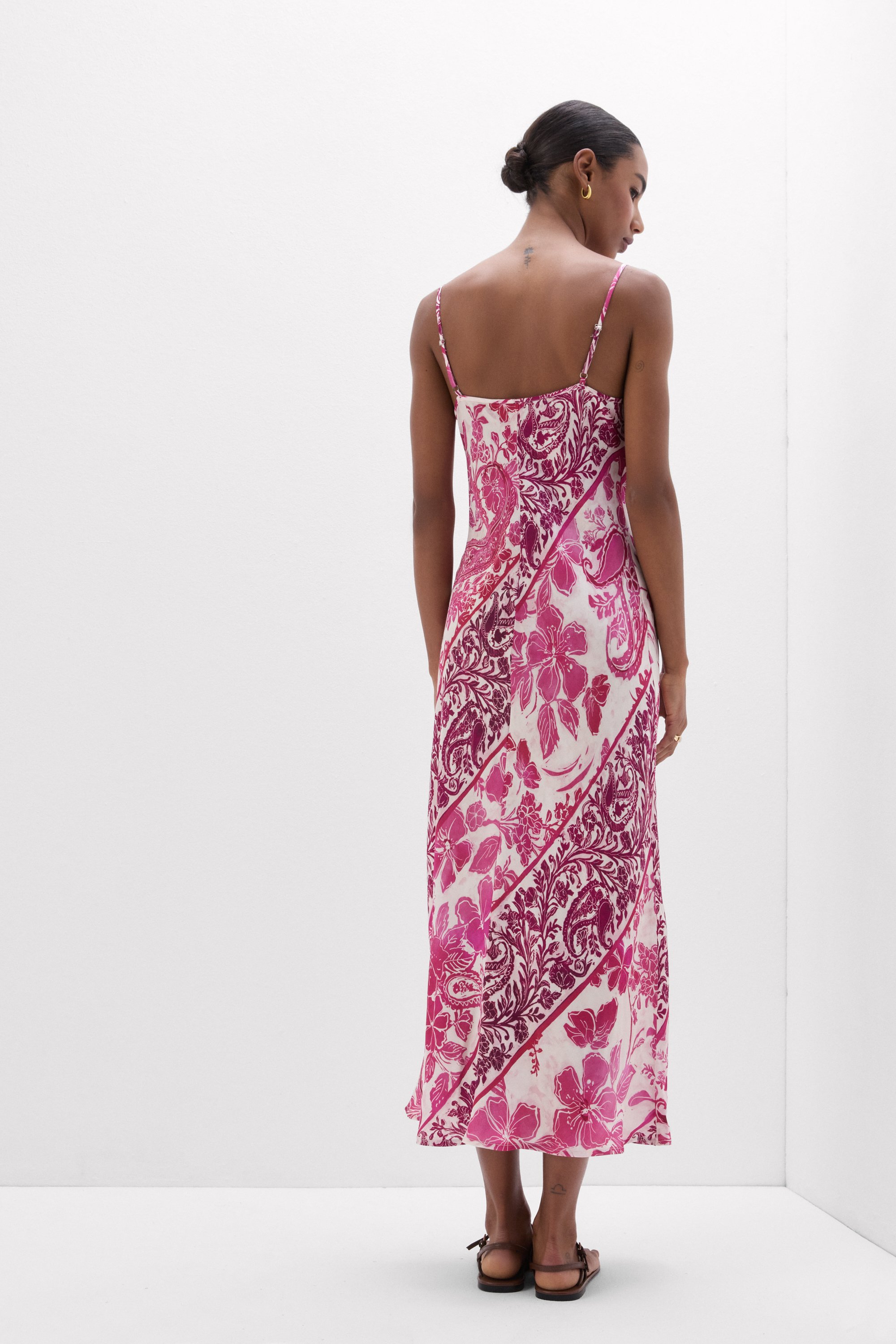 &ldquo;Brighten Your Day&rdquo; ビスコース サテン ロング スリップ