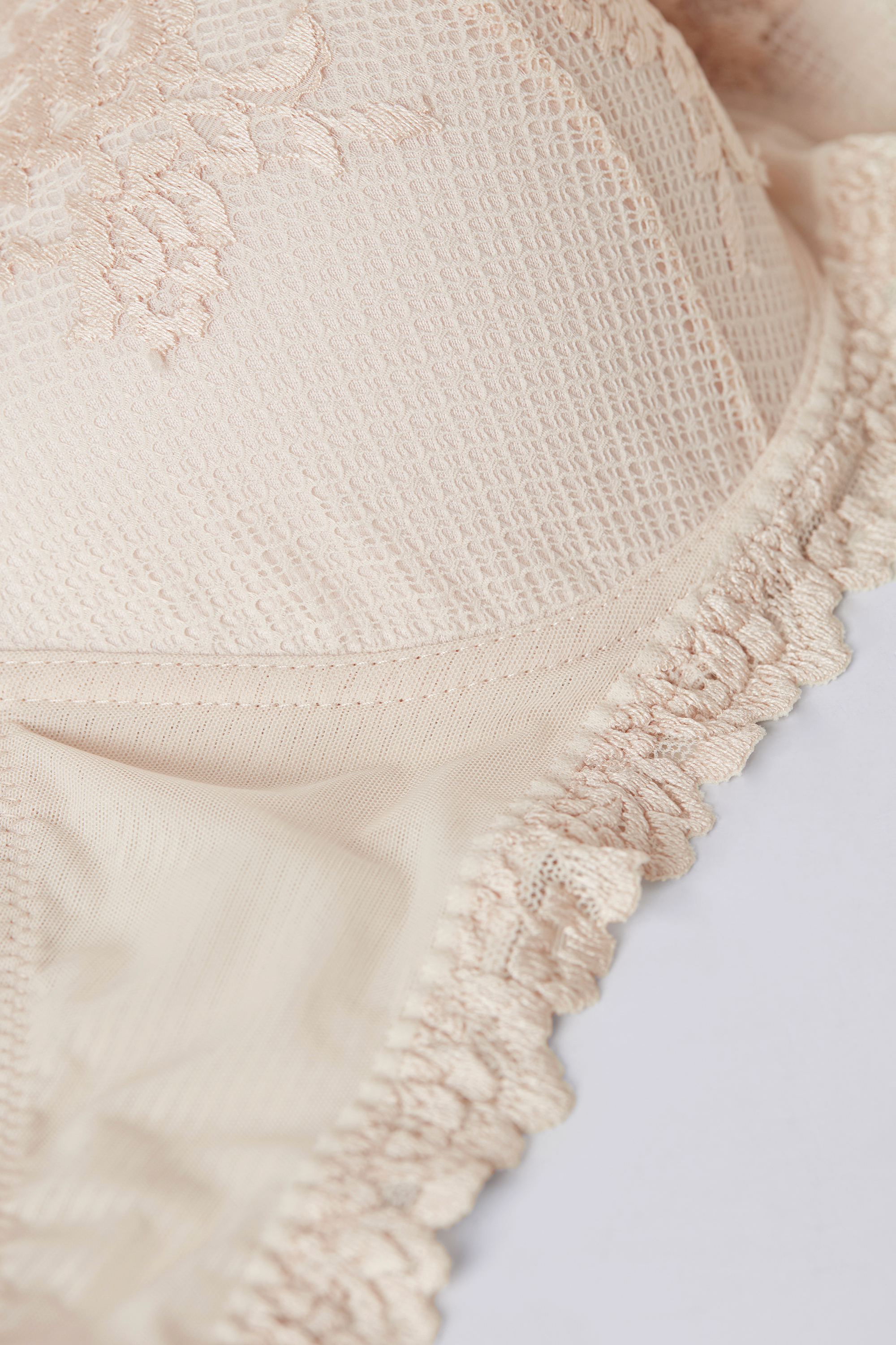 Pretty Flowers Sofia バルコネットブラ