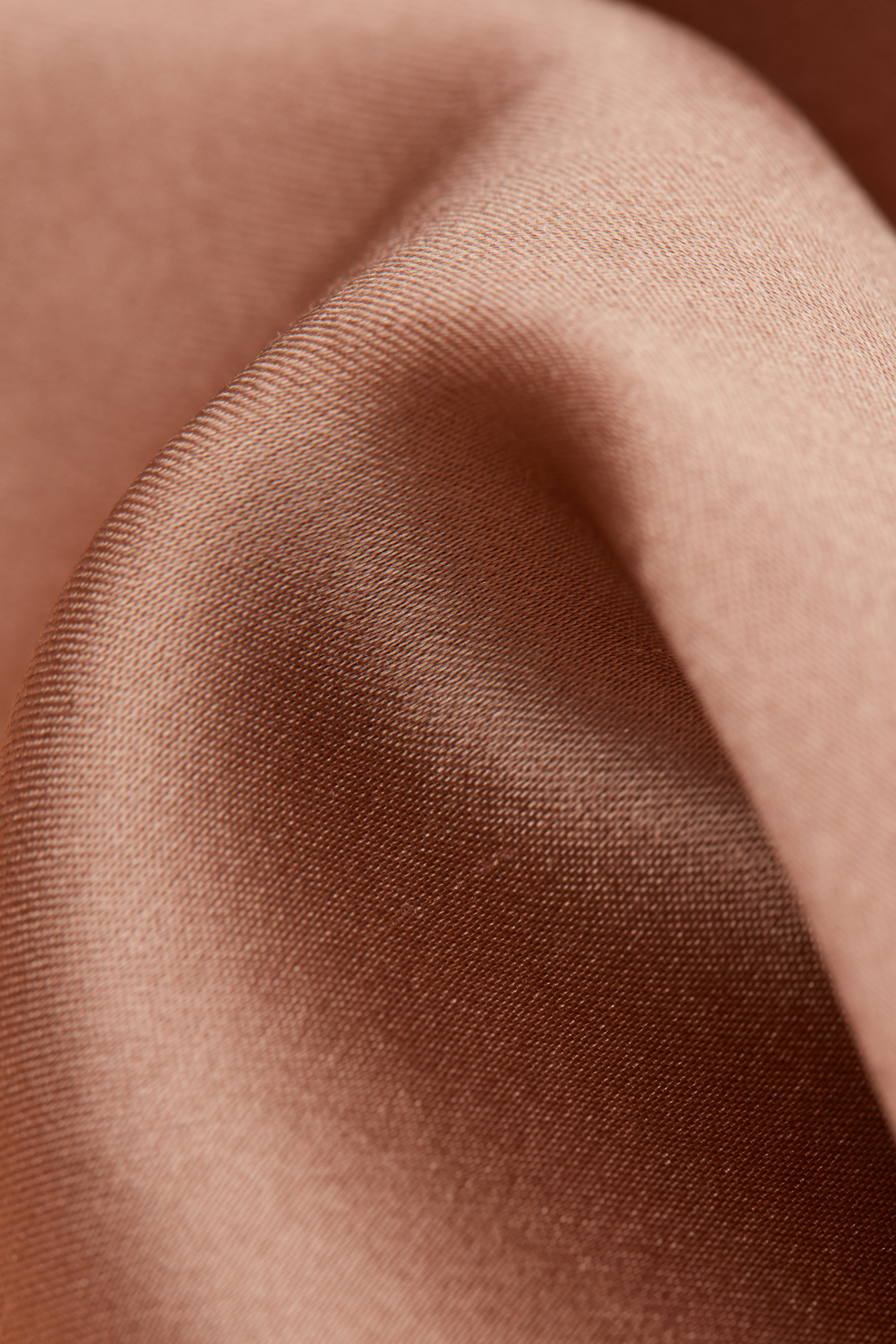 シルクサテン Vネック トップス