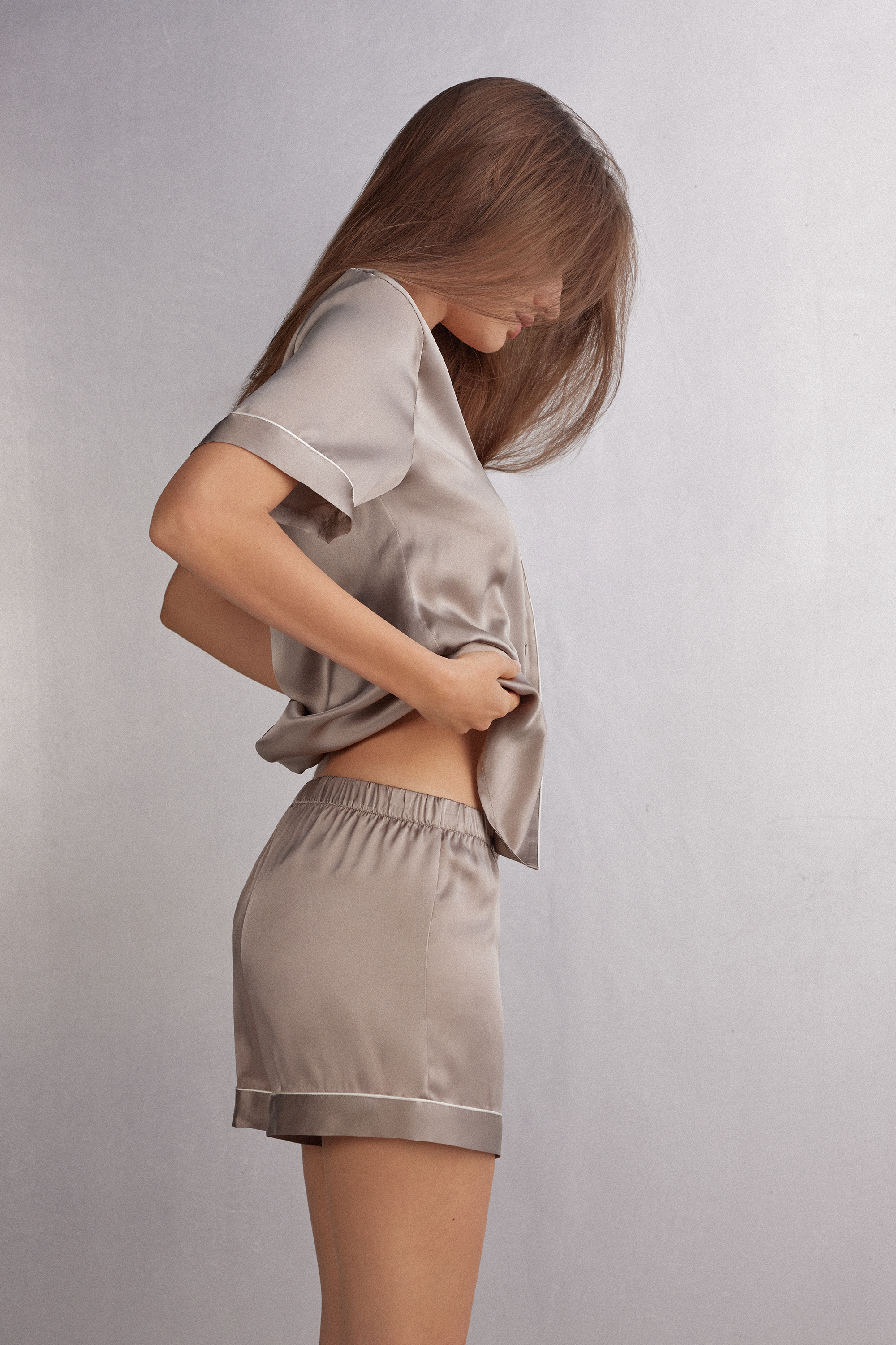 コントラストカラーヘム シルク ショートパンツ