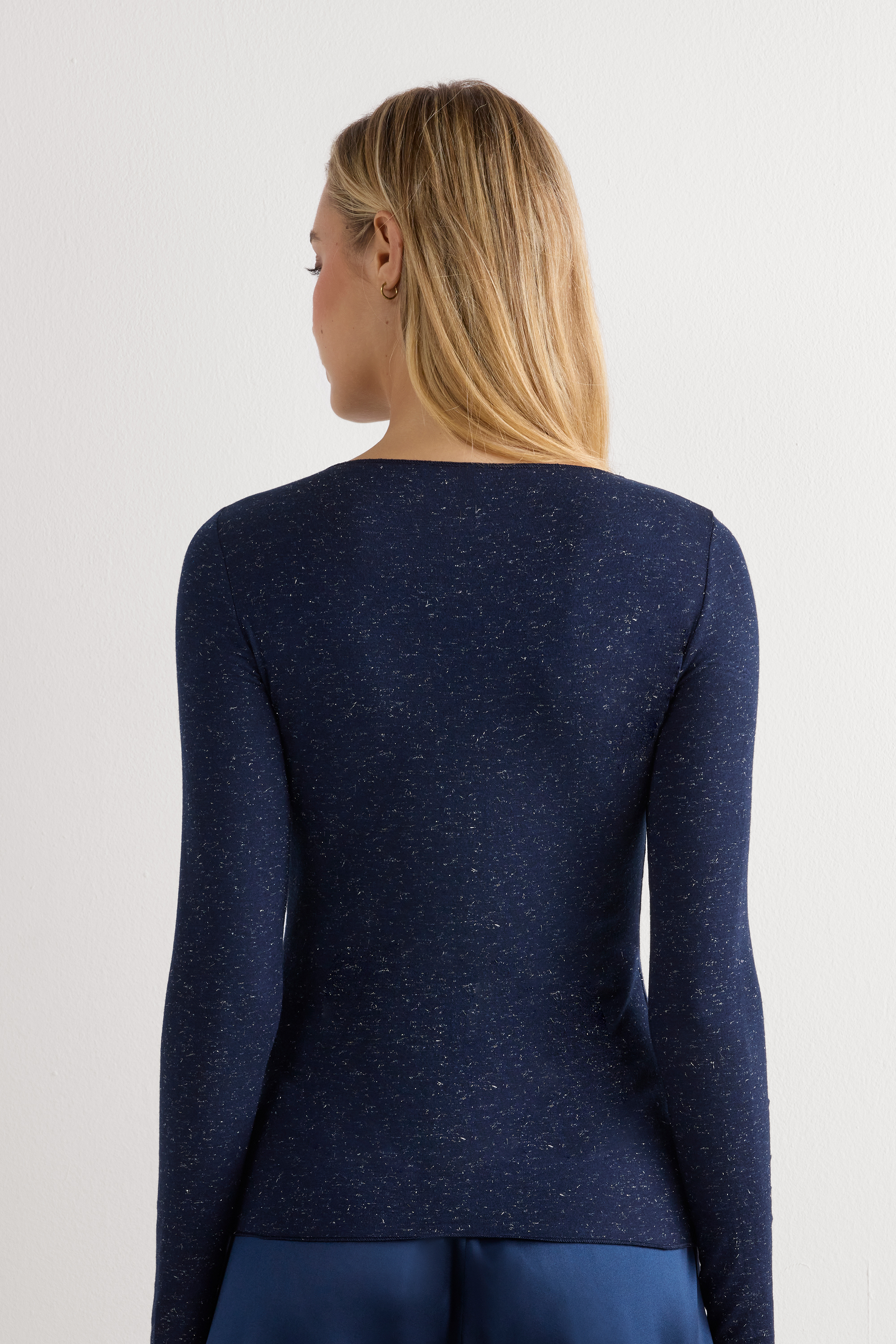 ラメ入りカシミヤ混 ライトモダール ラウンドネックニット