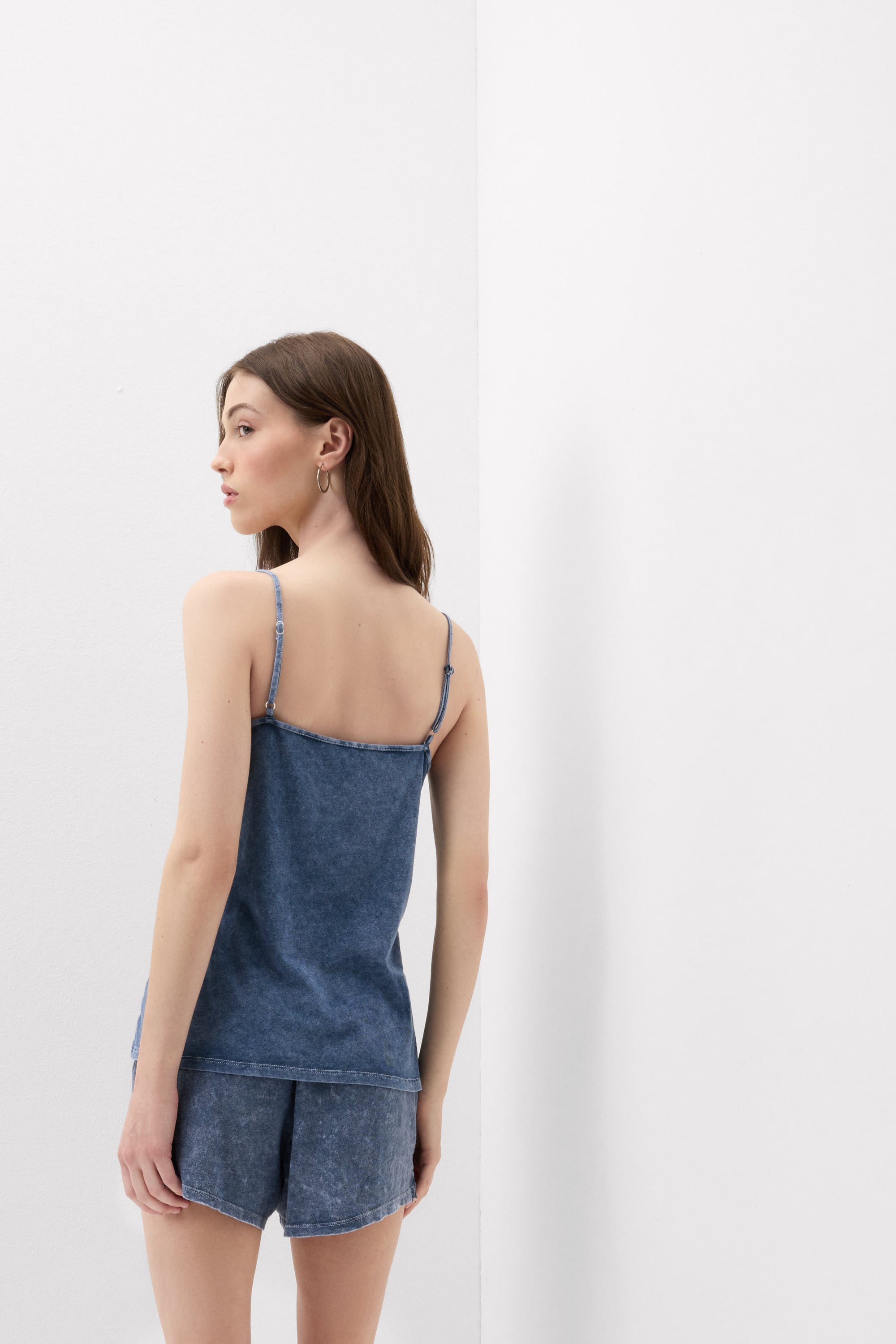 "Denim Romance" コットン＆レース トップス