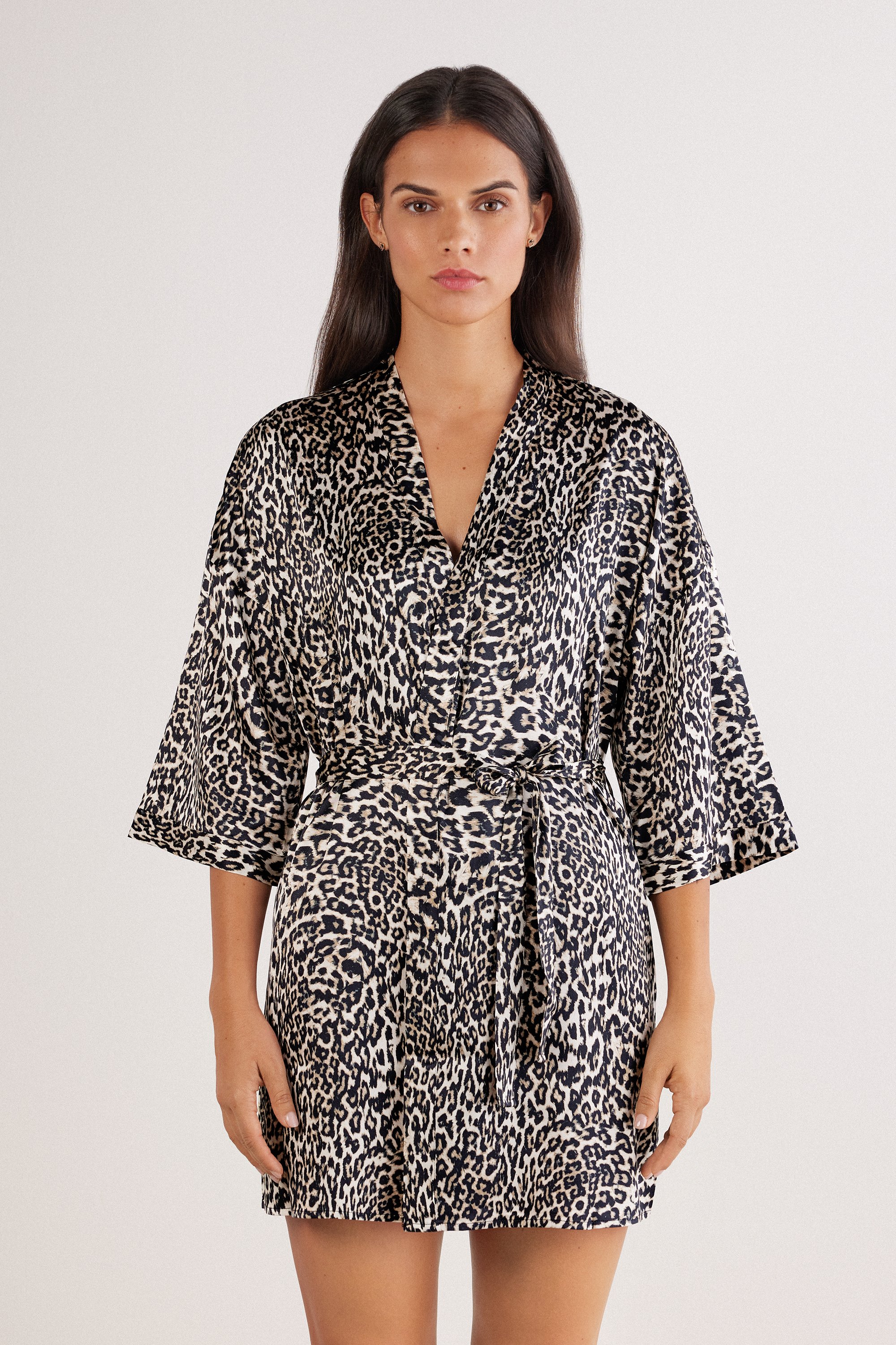 "A Moment of Glamour" シルク キモノガウン