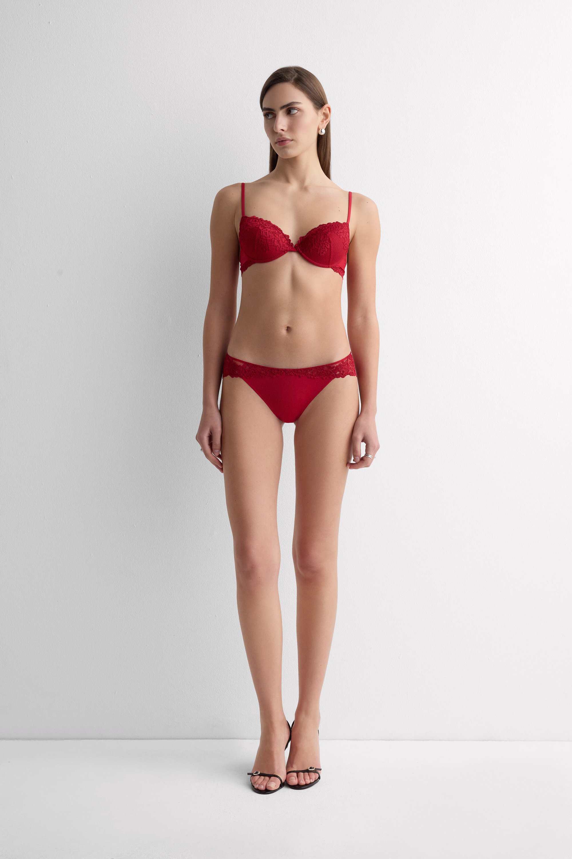 Pretty Flowers Bellissima プッシュアップブラ