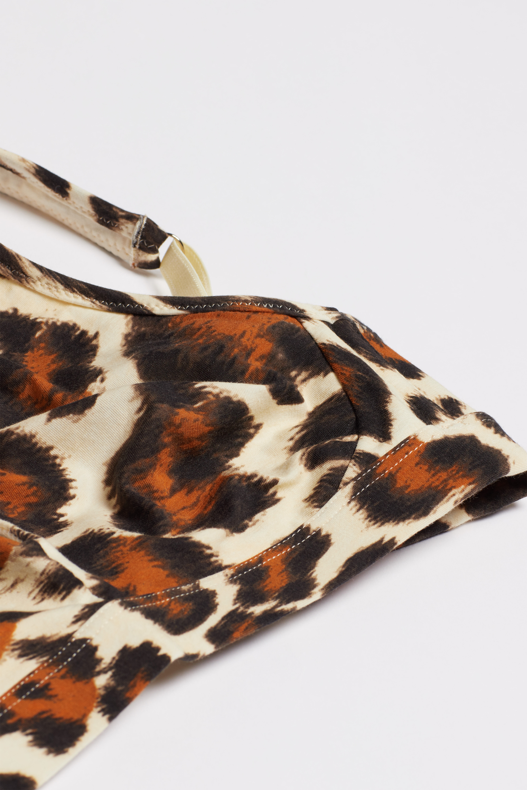 レガーメ　至限　LEBRAME XARATURA XS-6319 Lara Triangle Bra in Leopard Lovers Cotton