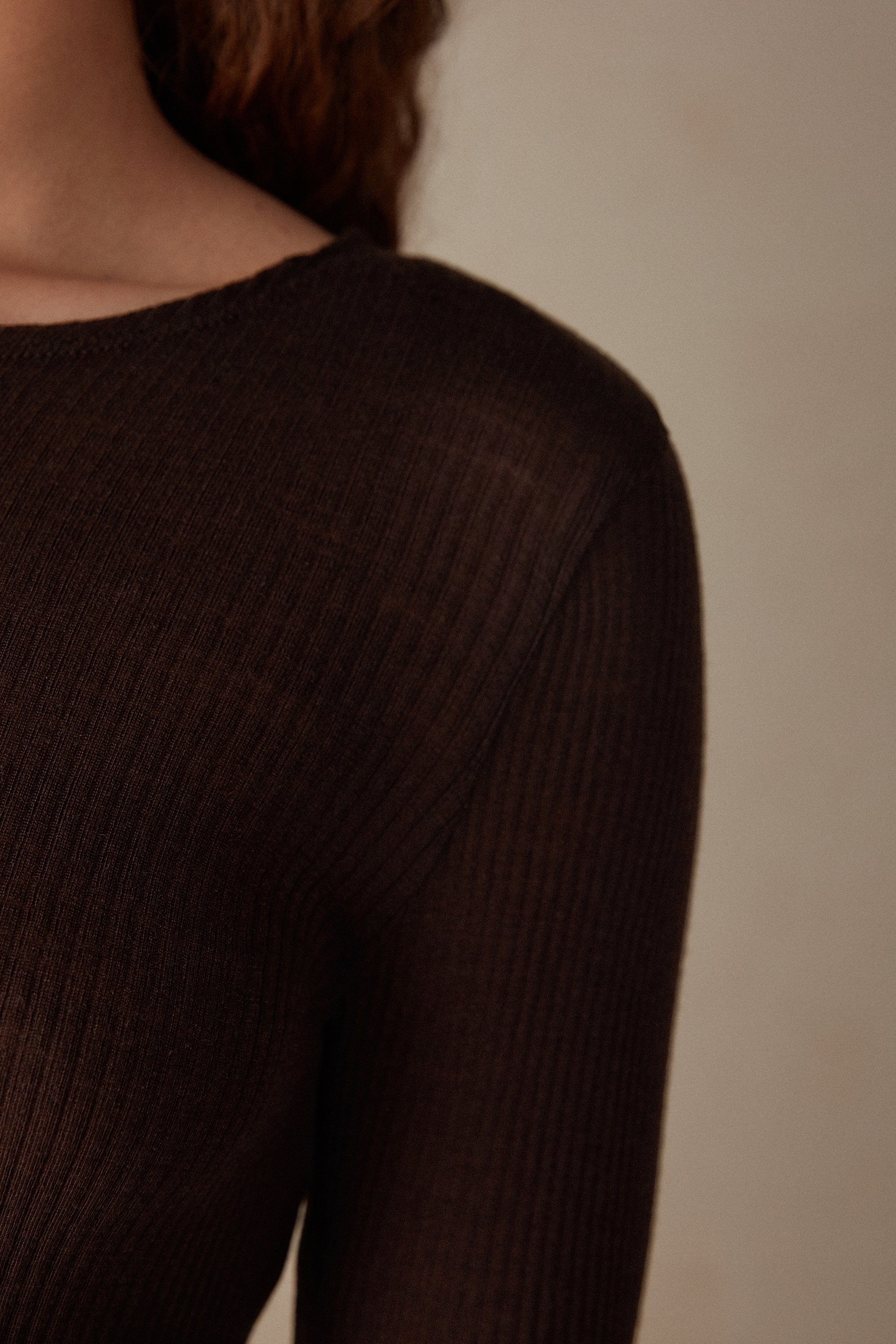 ウール＆シルク ラウンドネック ロングスリーブ ワイドニット