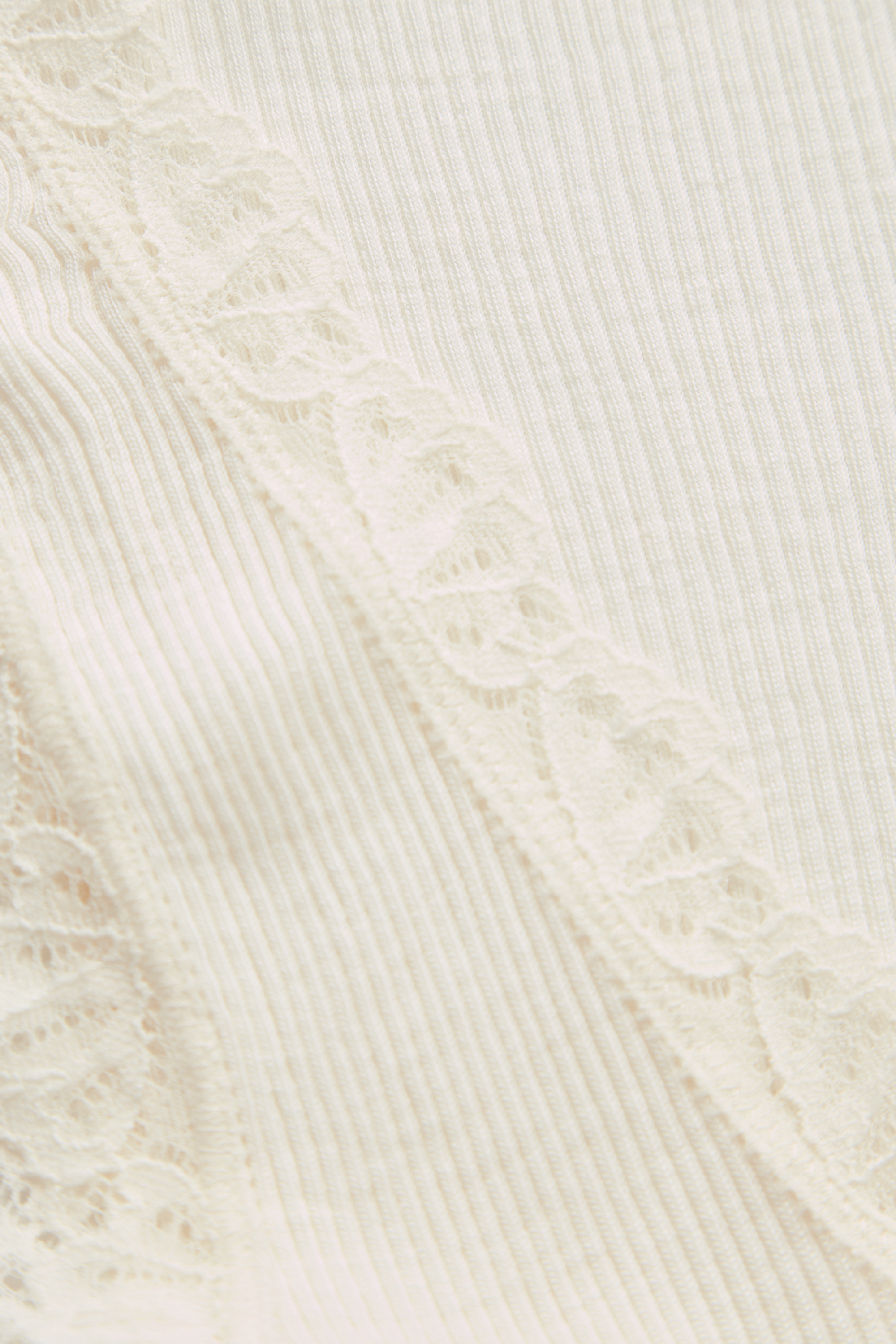 ウール＆シルク レース付き タンクトップ