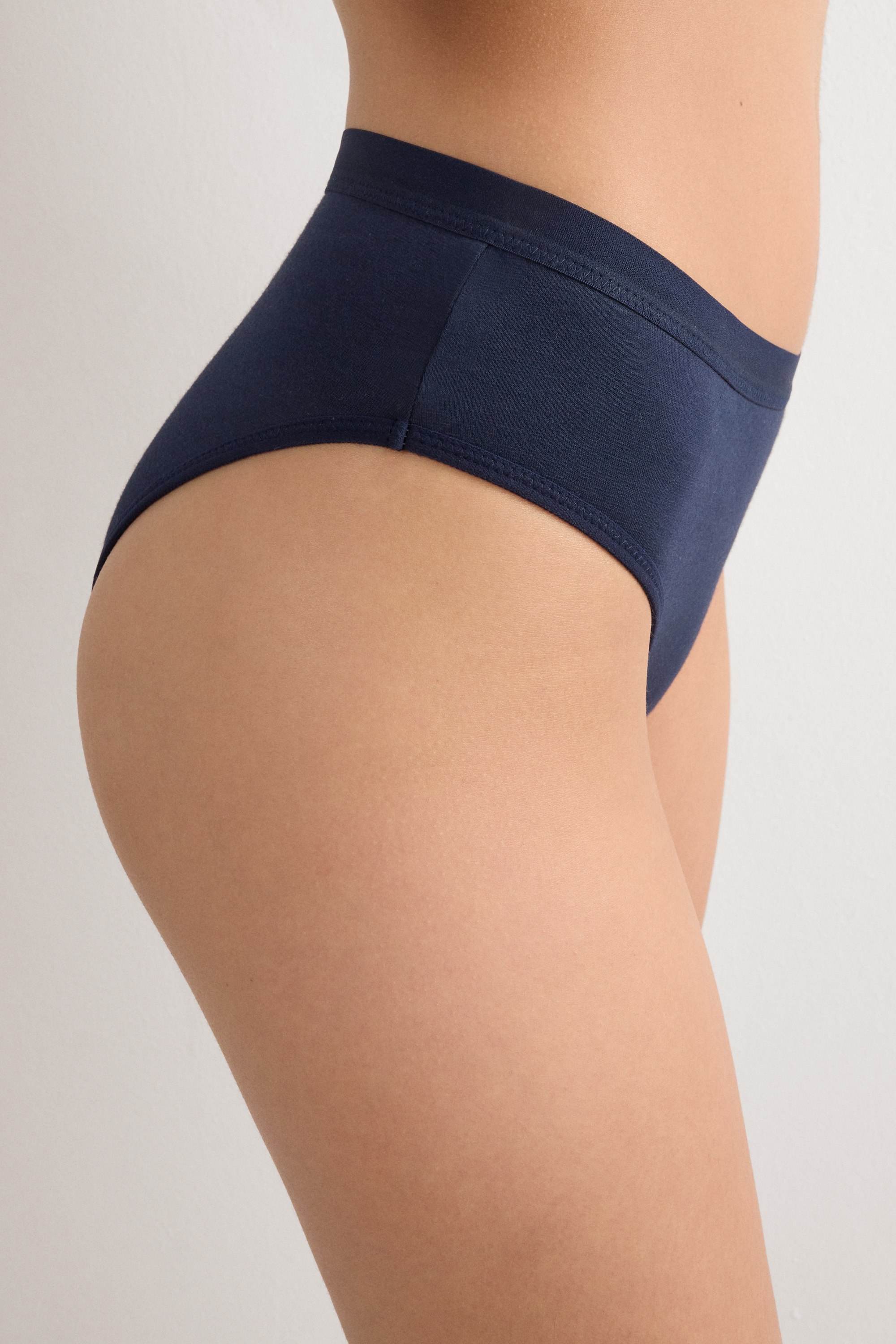 80CビキニS GoldenHourElena intimissimi Vacanze Italiane 80s-Style Thong | Intimissimi